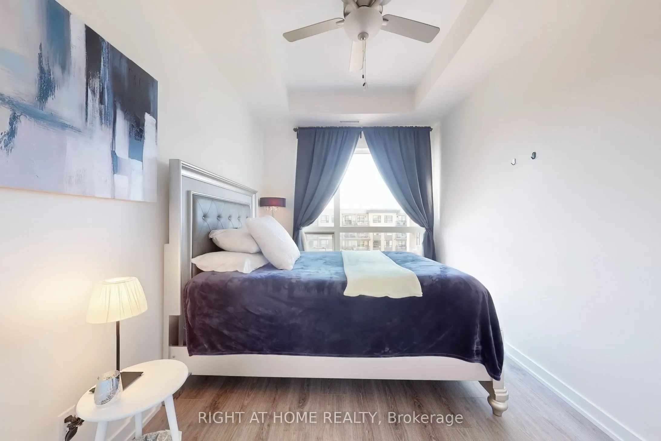 10 Esplanade Lane, #616