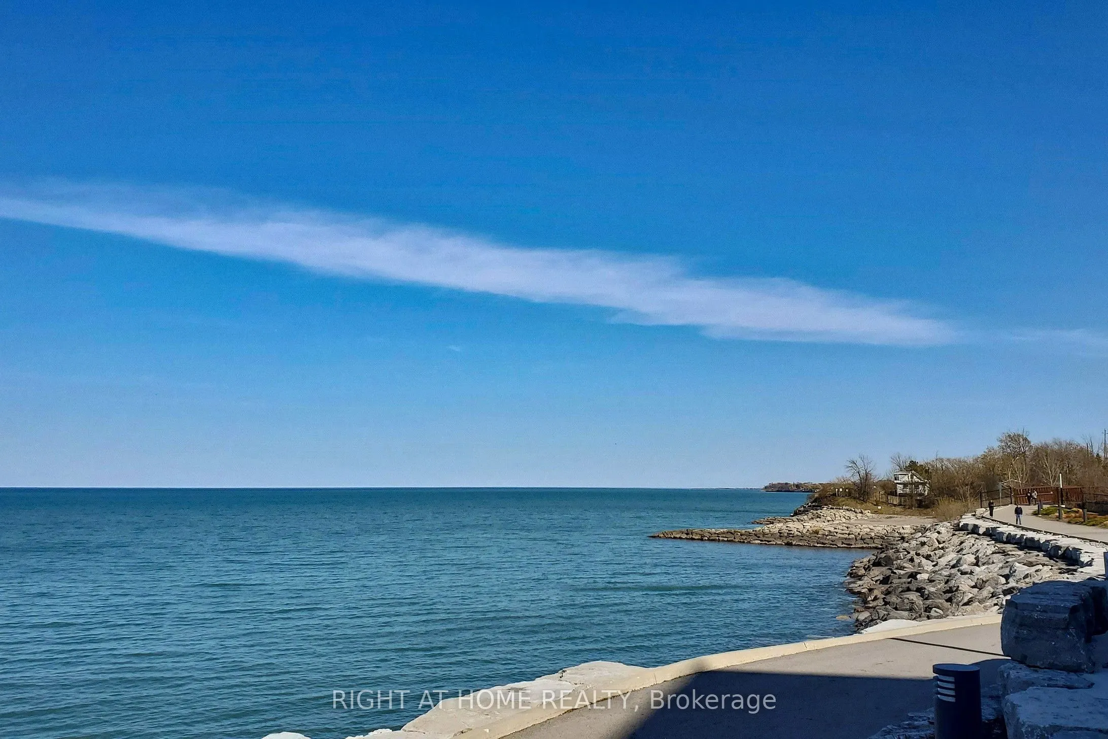 10 Esplanade Lane, #616
