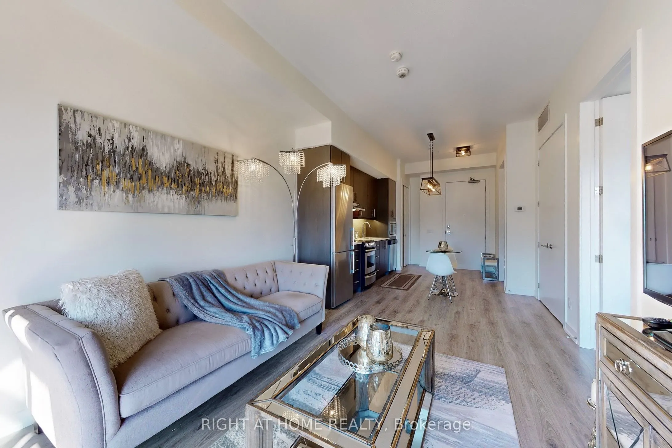 10 Esplanade Lane, #616