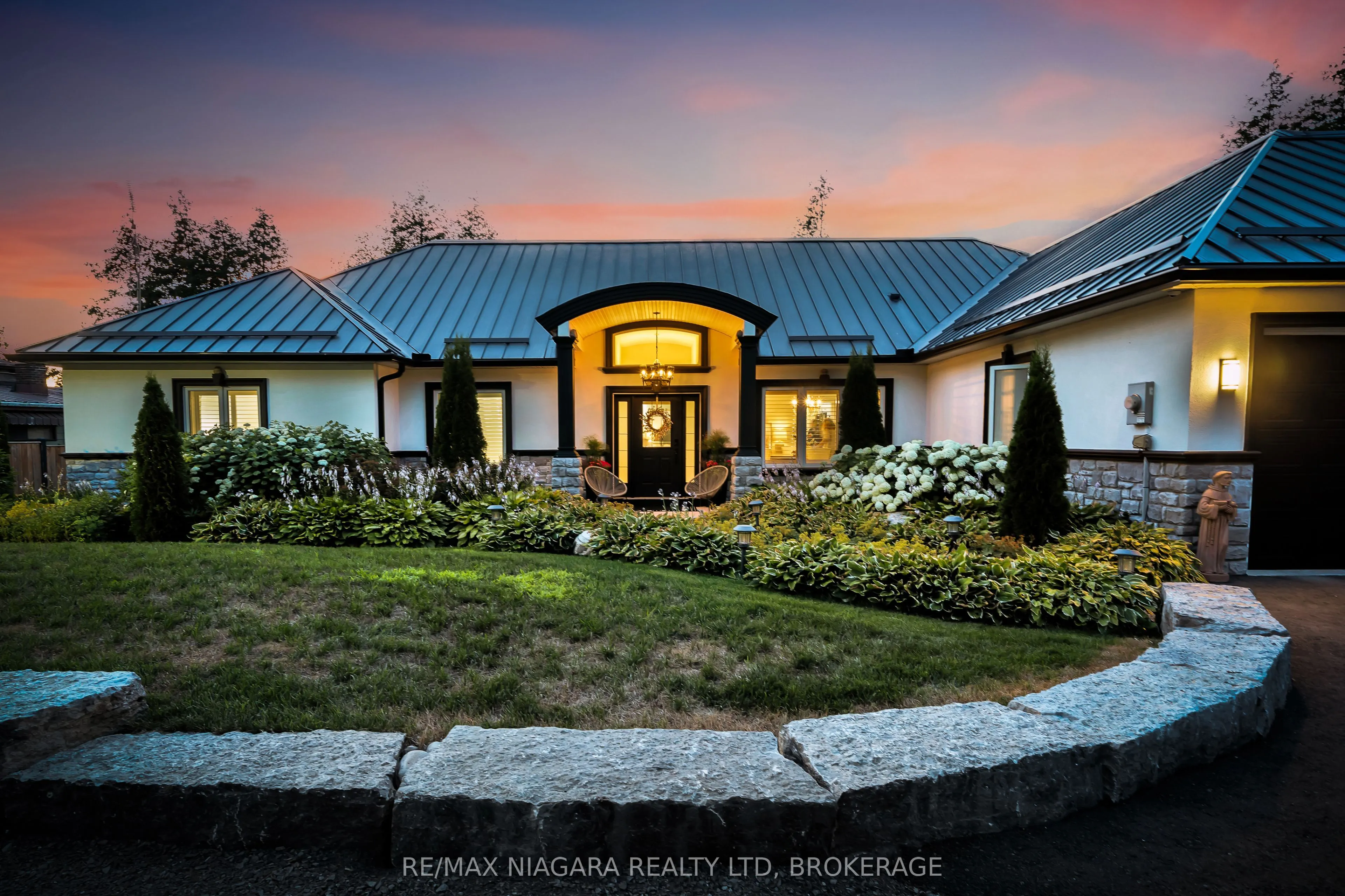 82 C CENTENNIAL Lane