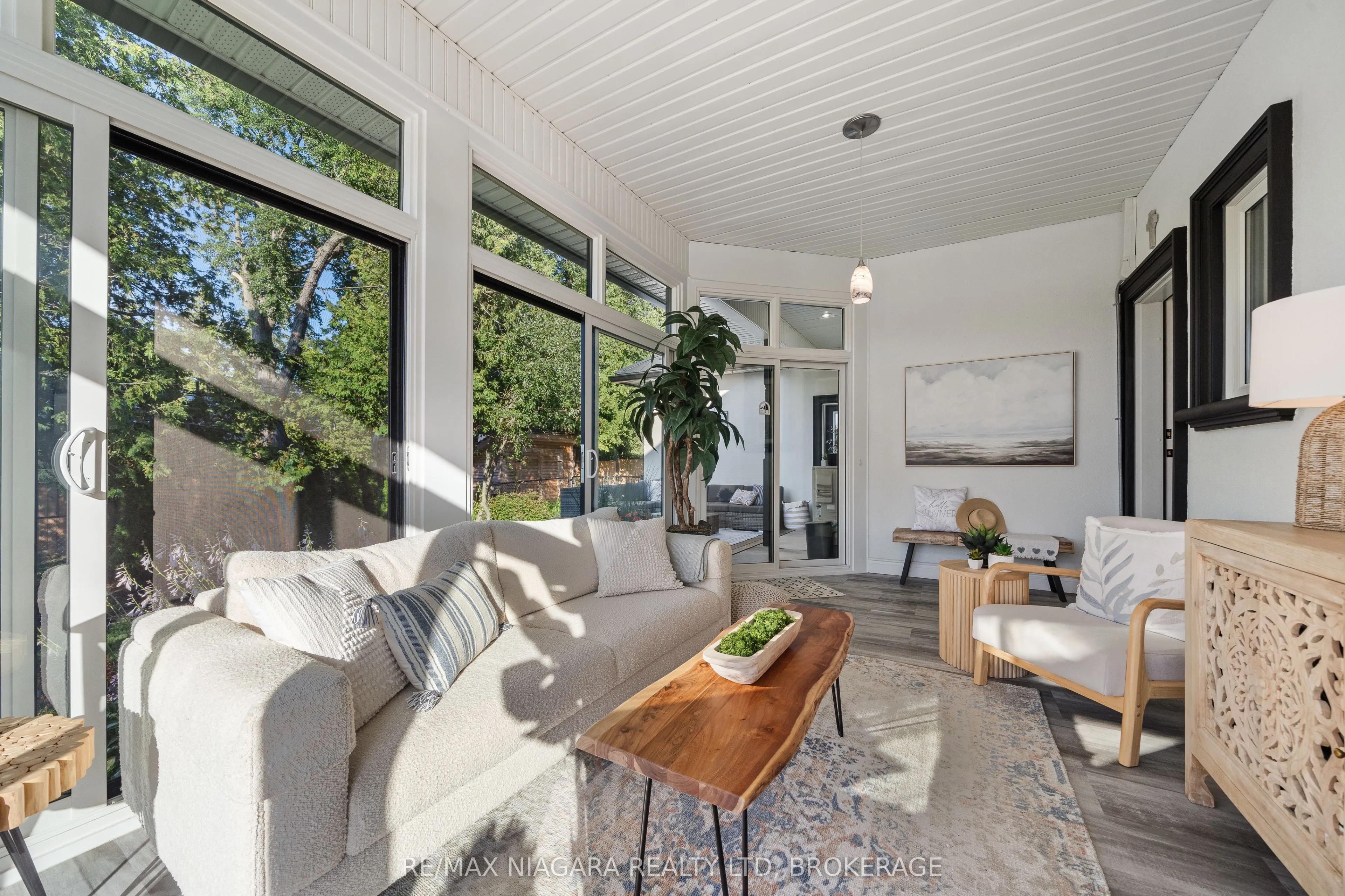 82 C CENTENNIAL Lane