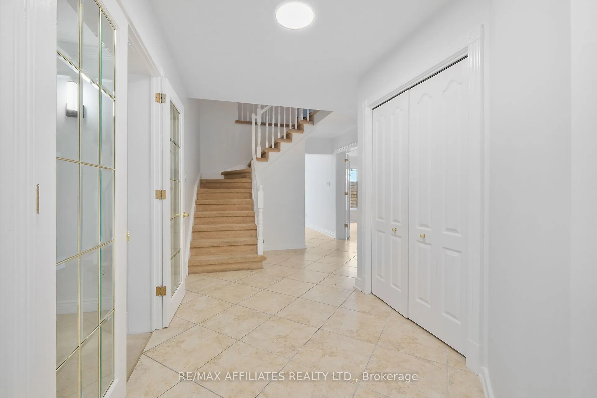 6557 Morningview Street