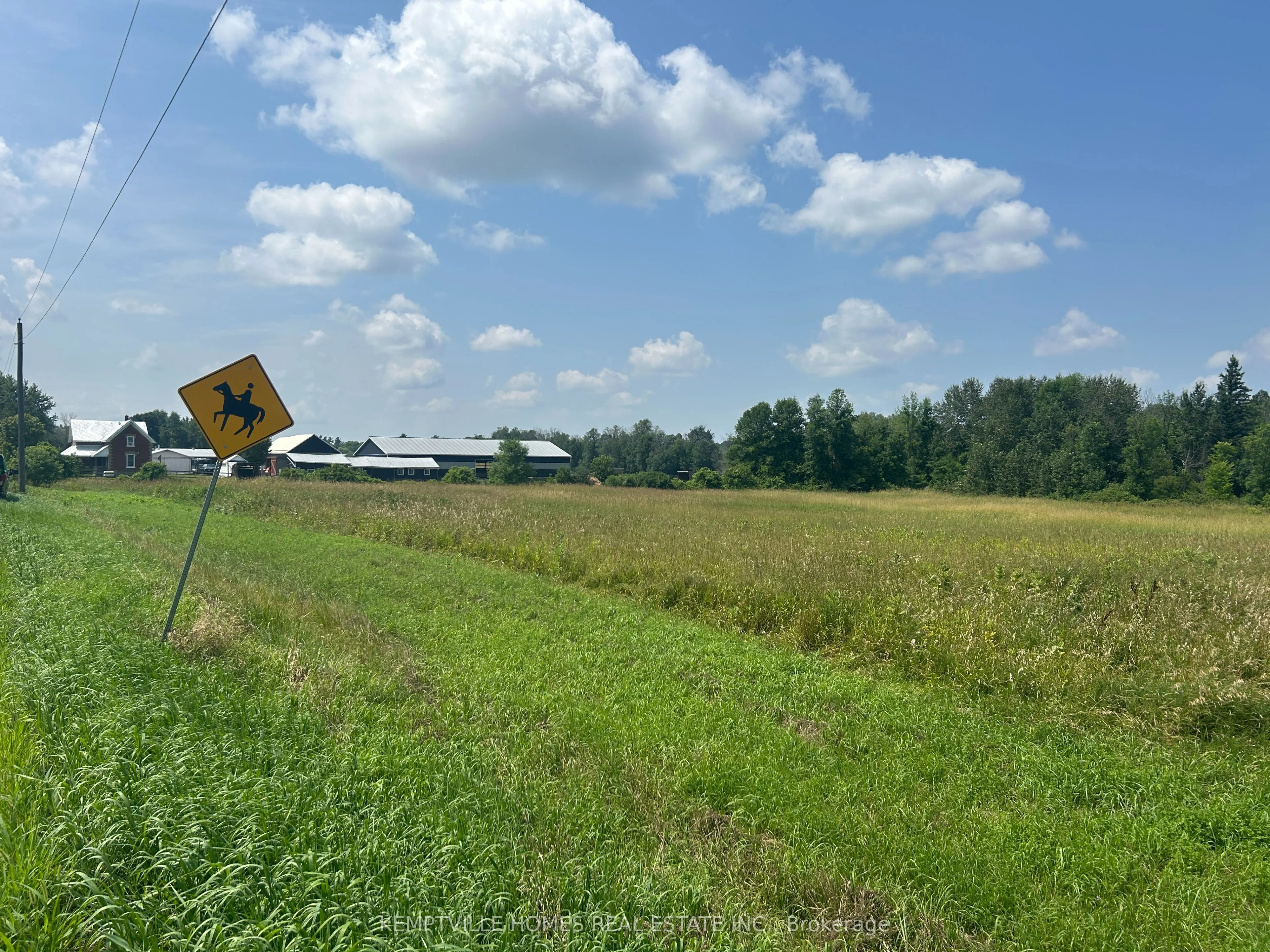 472 River Road