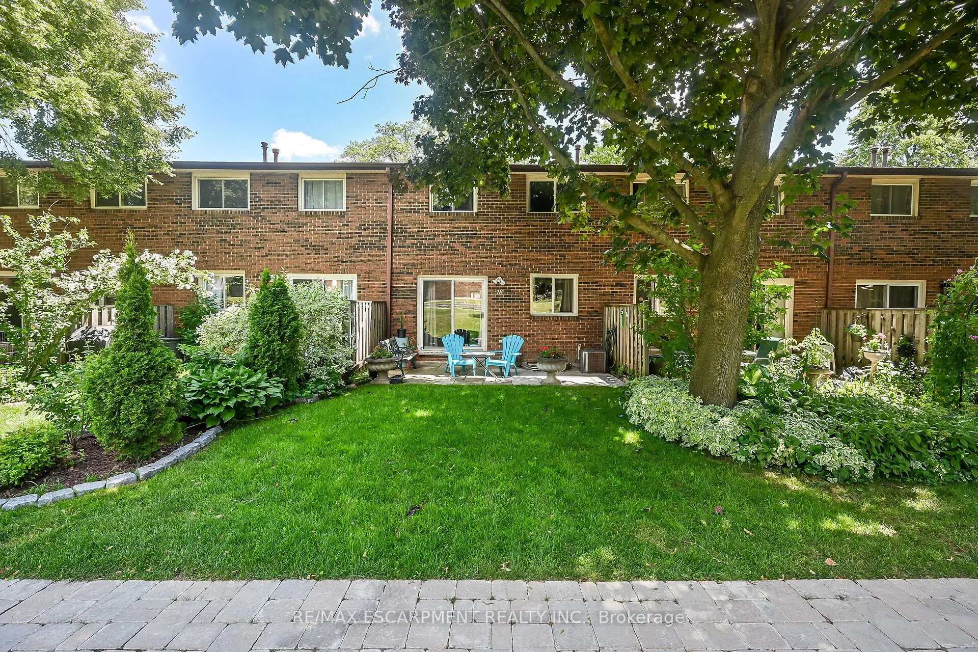 1460 Garth Street, #18