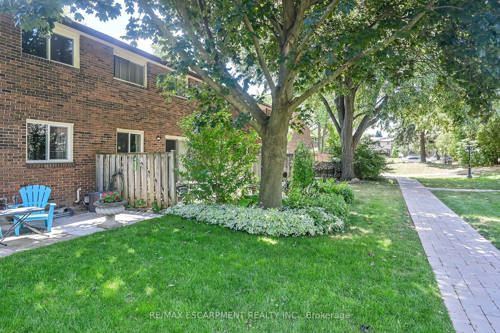 1460 Garth Street, #18