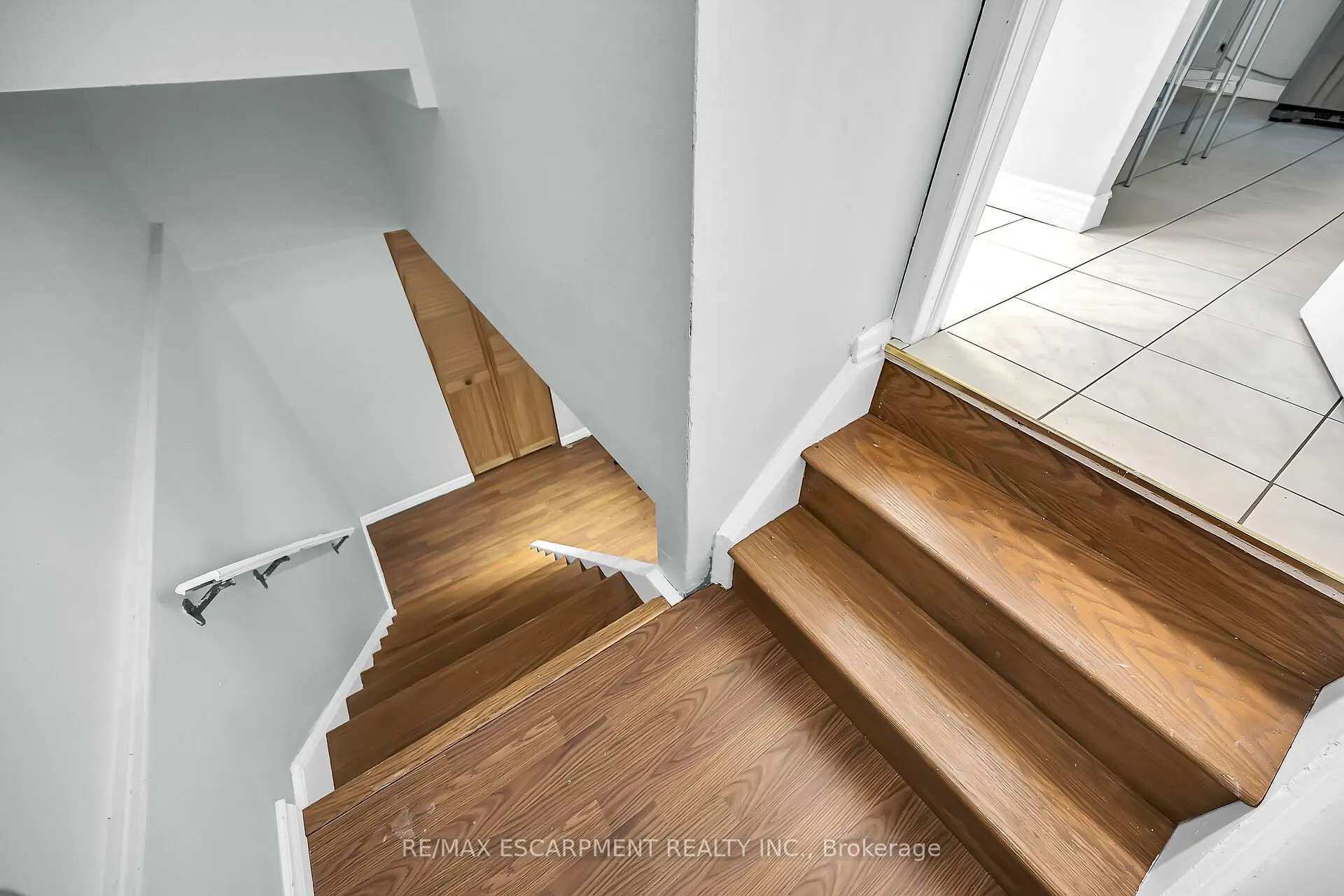 1460 Garth Street, #18