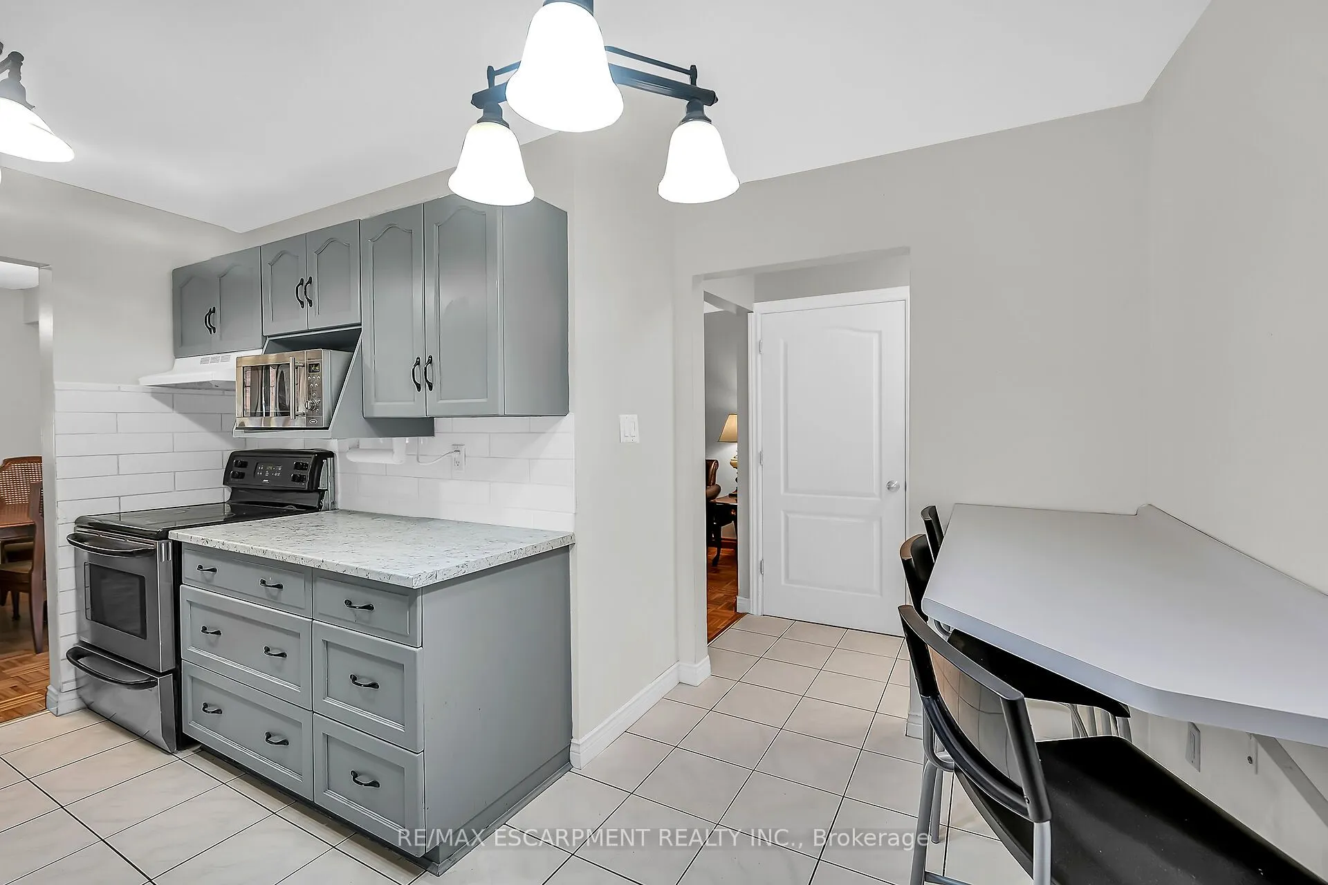 1460 Garth Street, #18