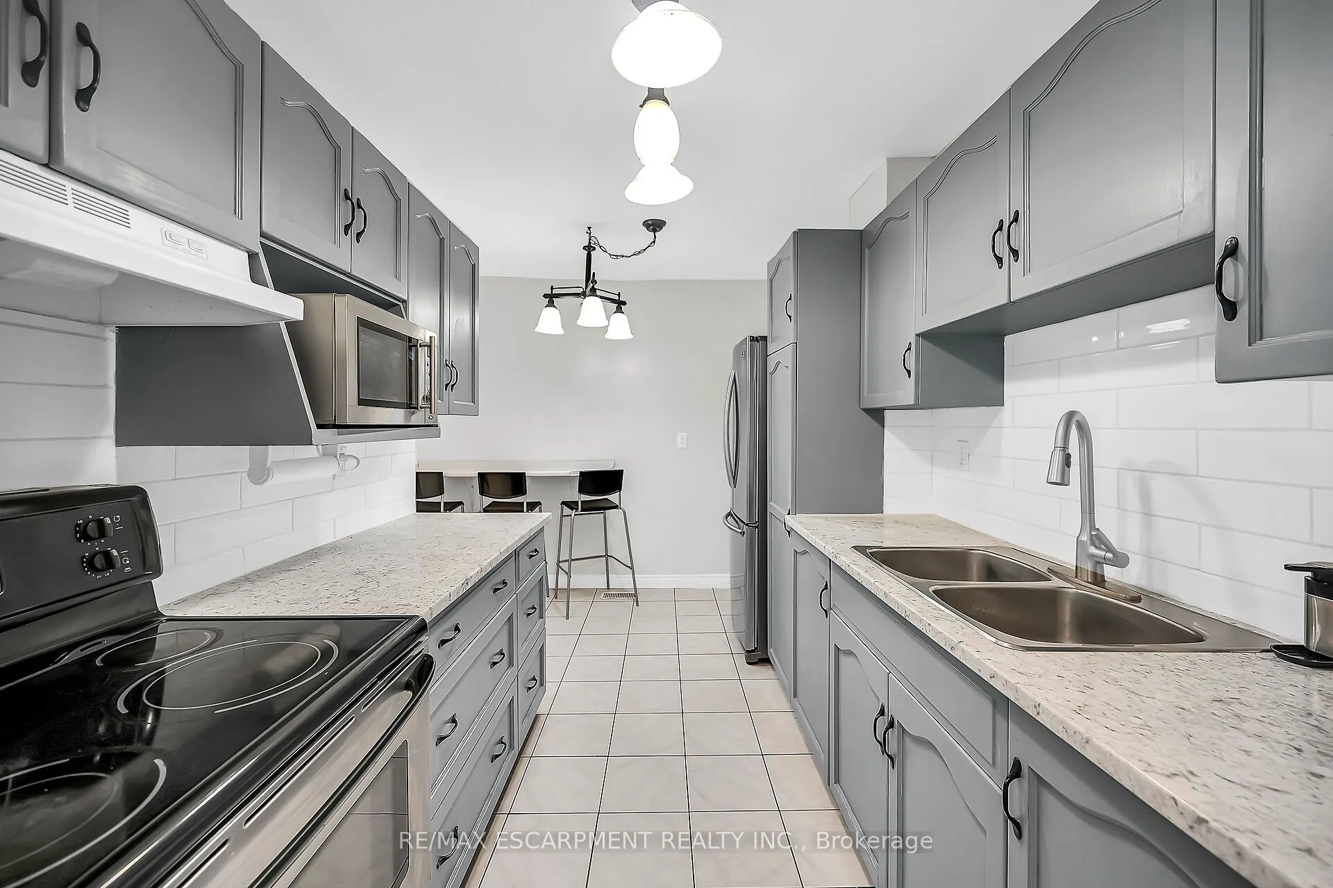 1460 Garth Street, #18