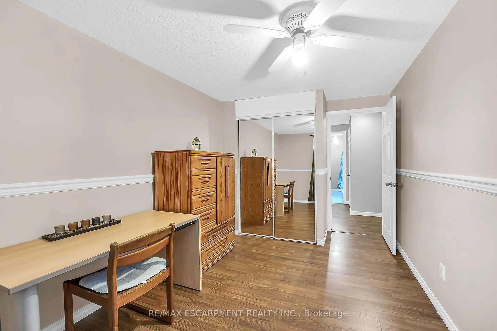 1460 Garth Street, #18