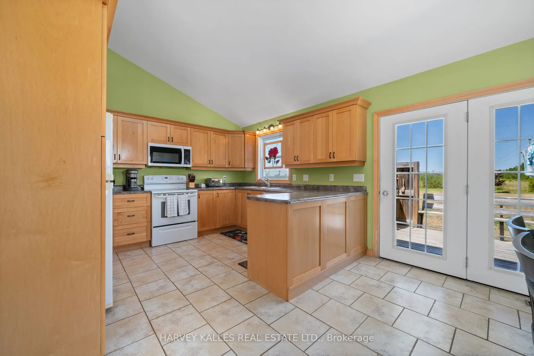 168 Schoolhouse Road
