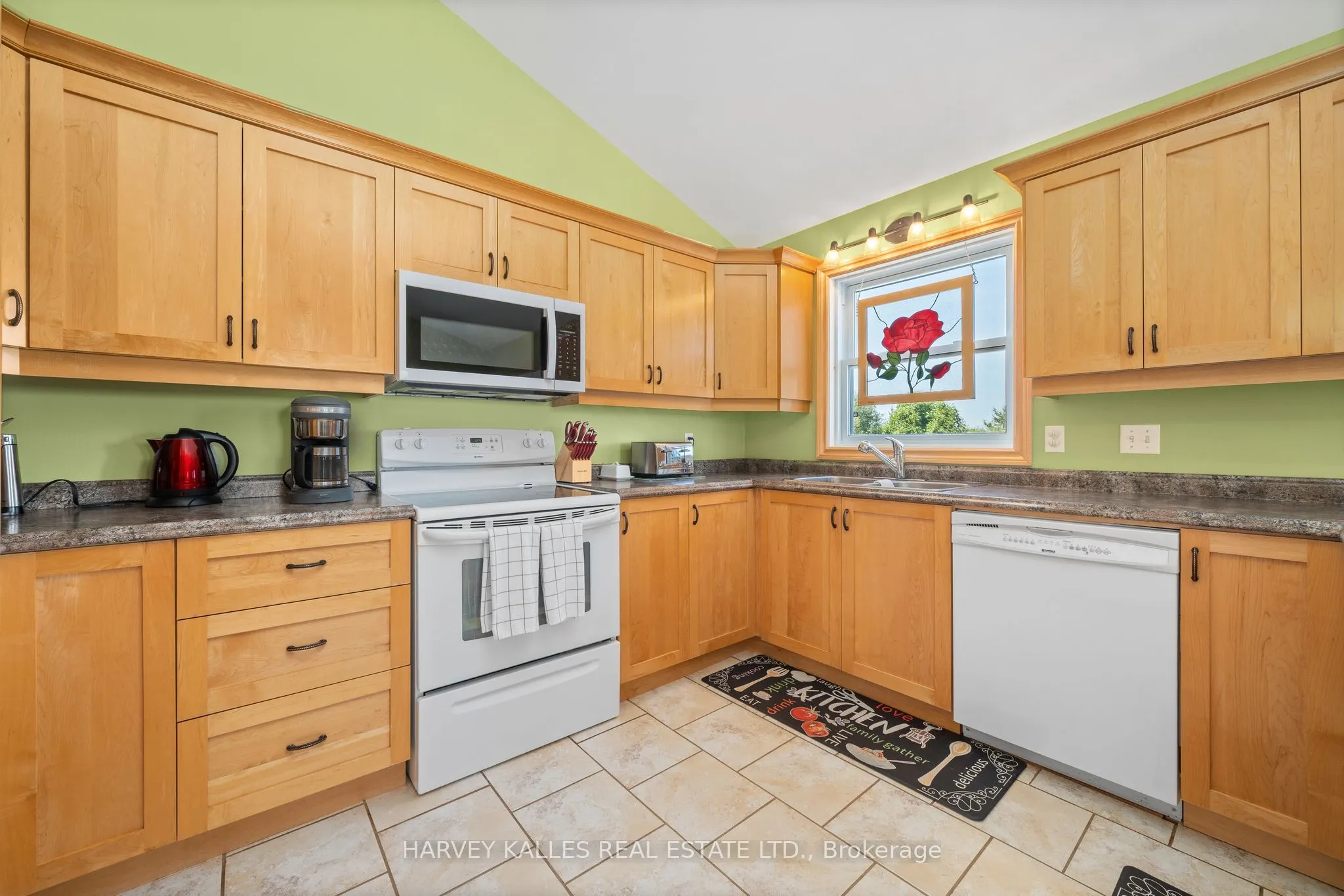 168 Schoolhouse Road