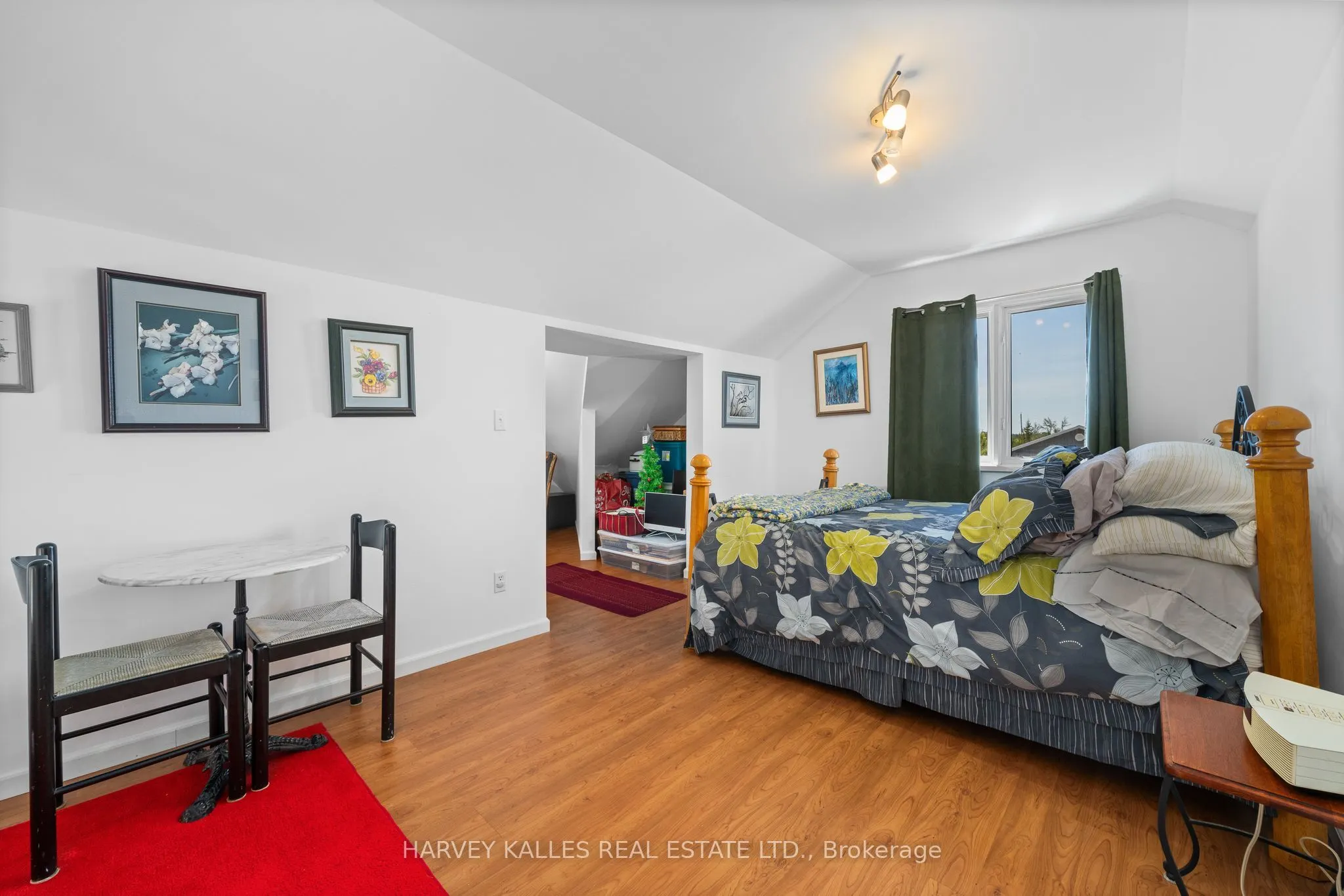 168 Schoolhouse Road