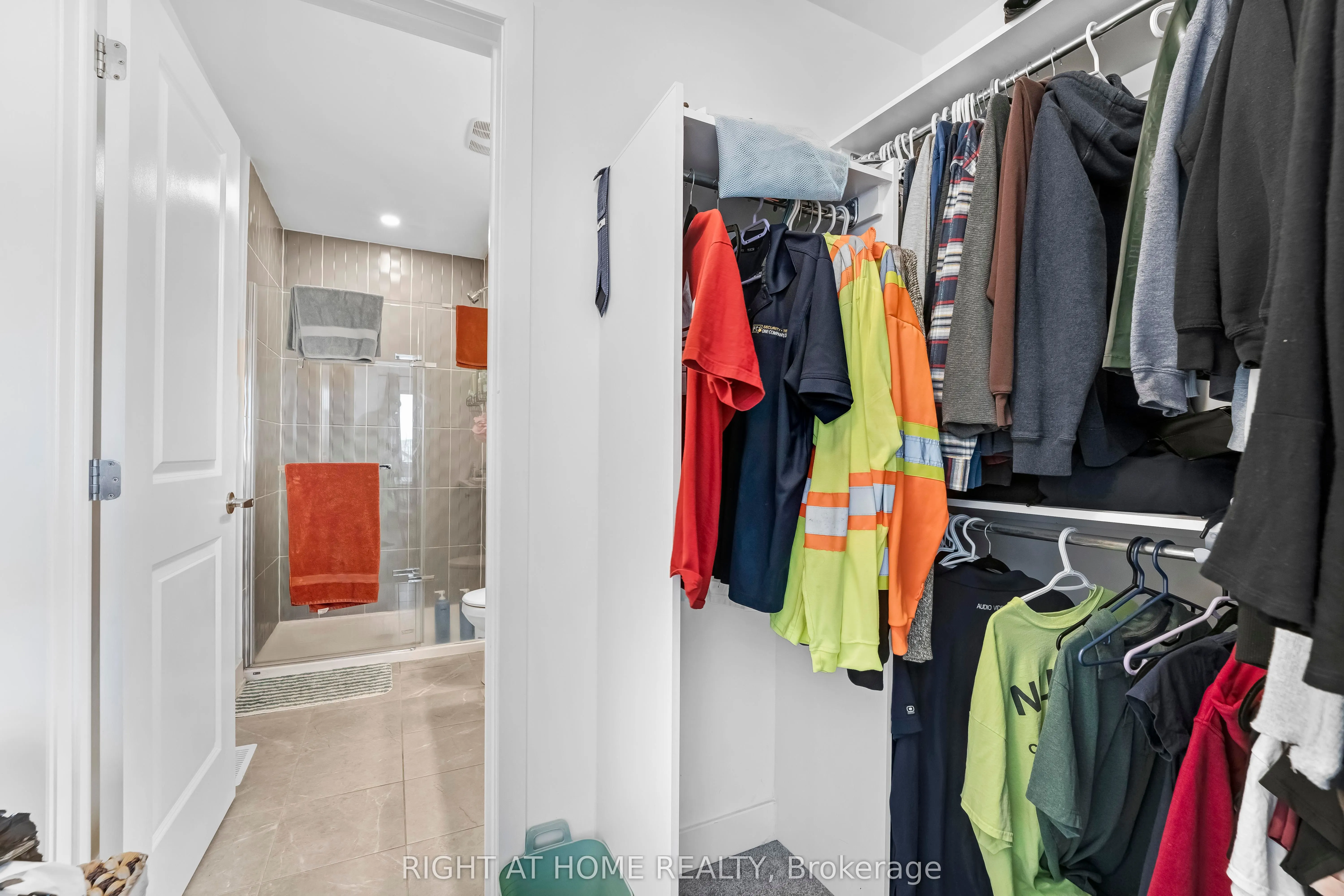 556 Tahoe Heights