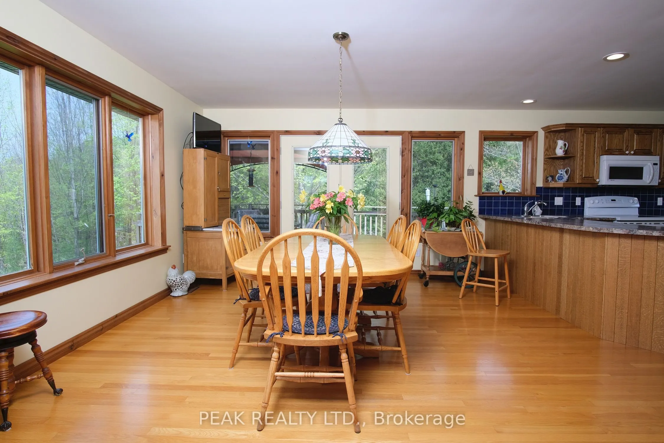 546299 Sideroad 4B Road