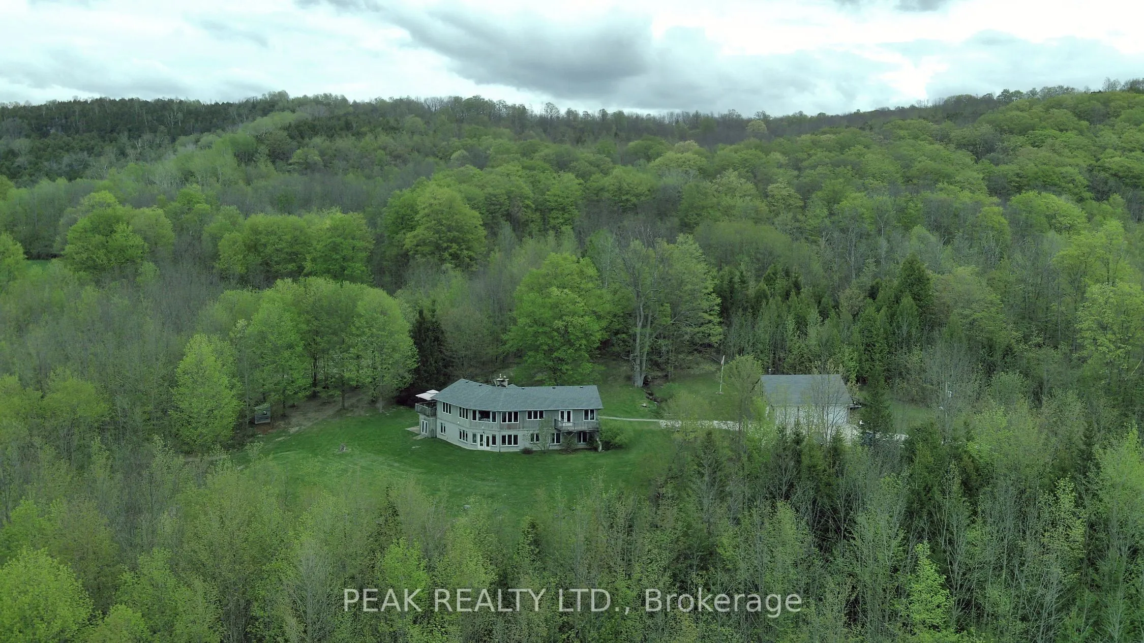546299 Sideroad 4B Road