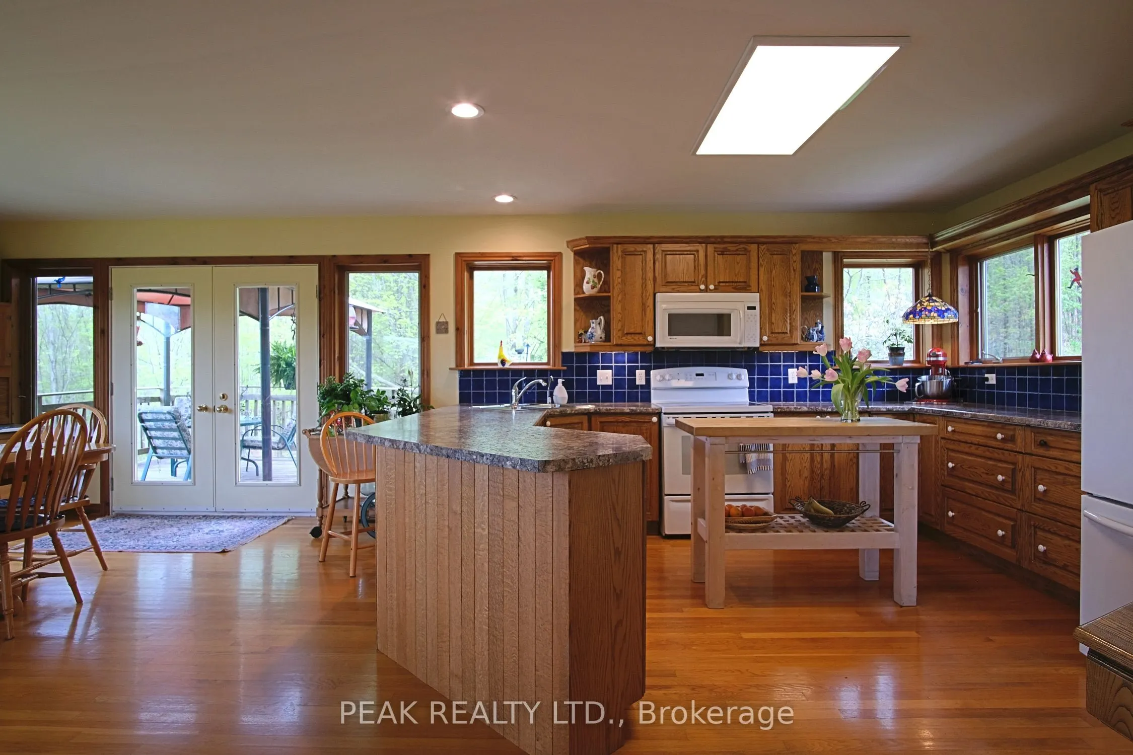 546299 Sideroad 4B Road