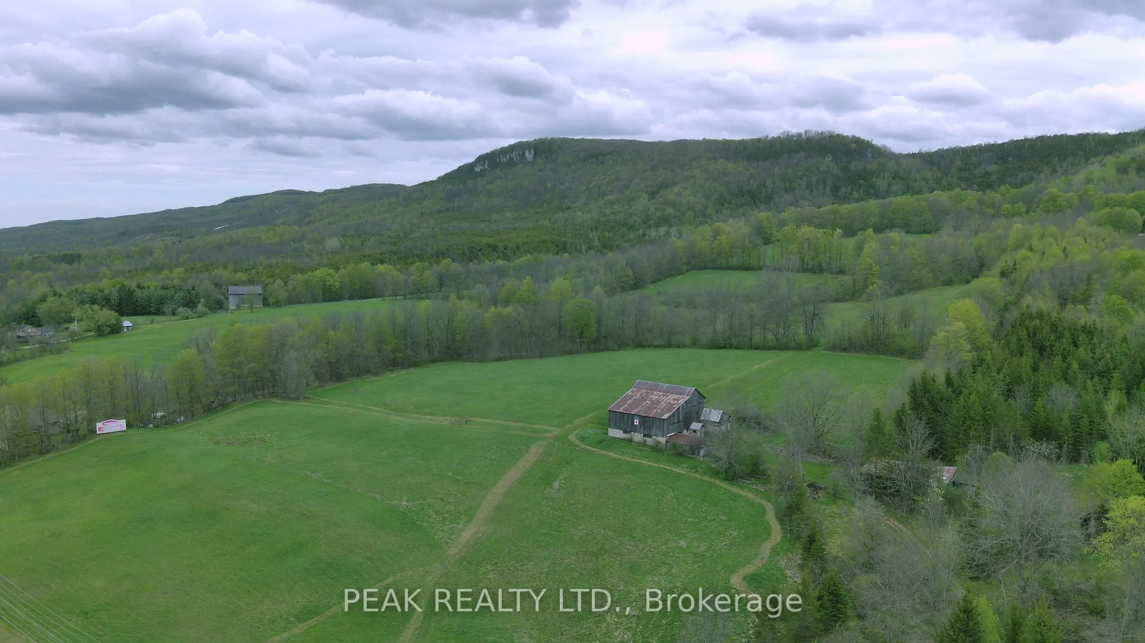 546299 Sideroad 4B Road