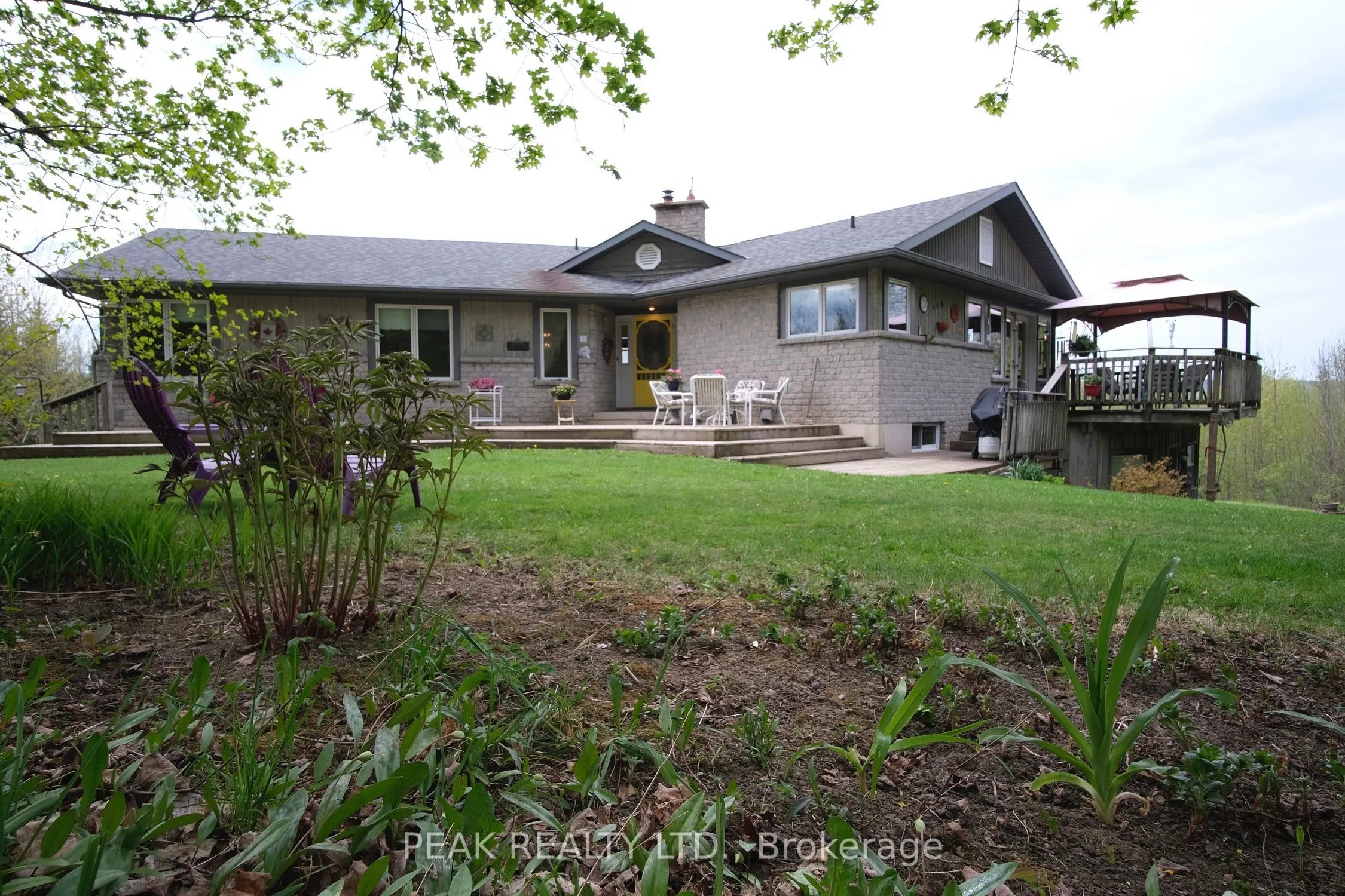 546299 Sideroad 4B Road