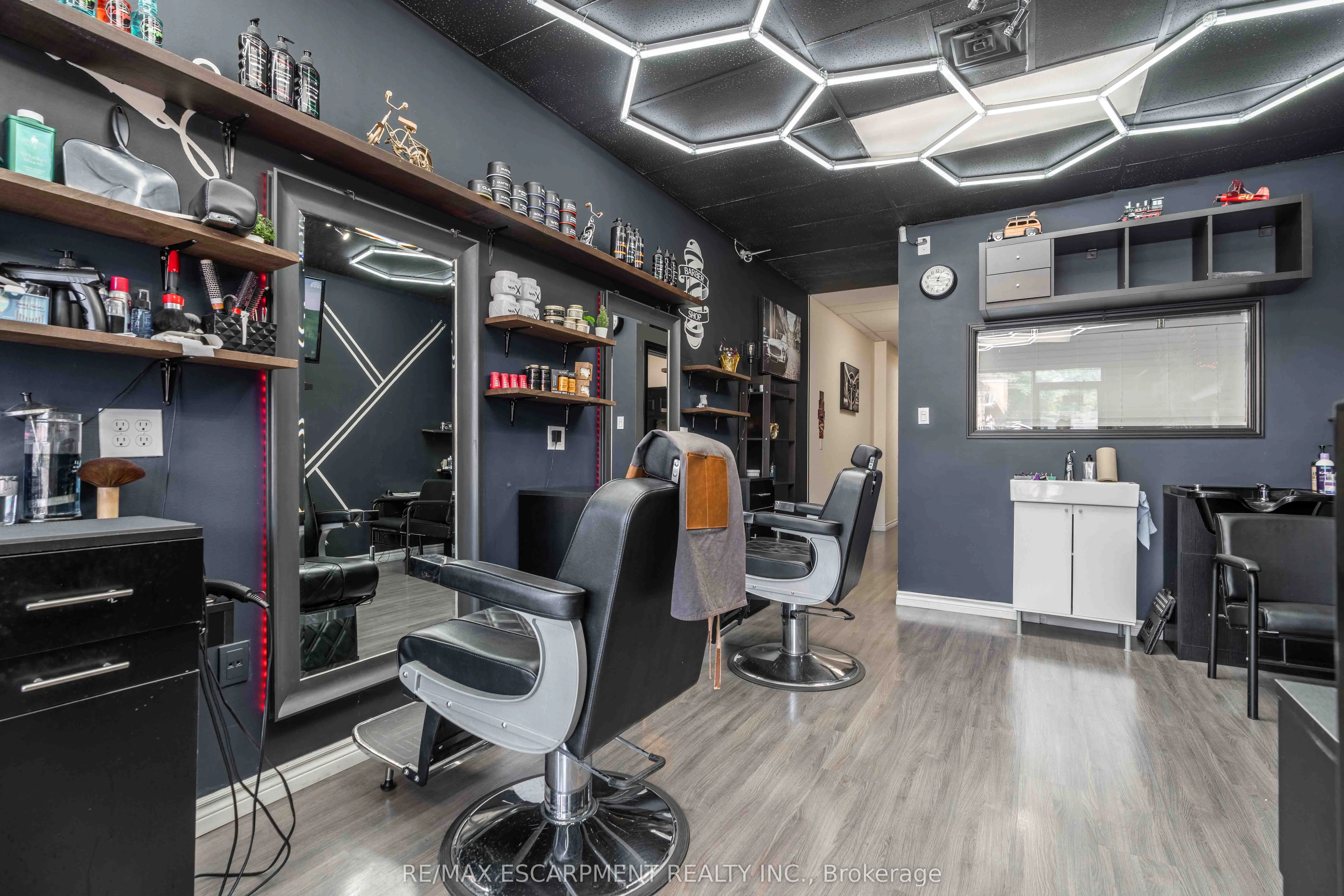 720 Upper James Street, #5