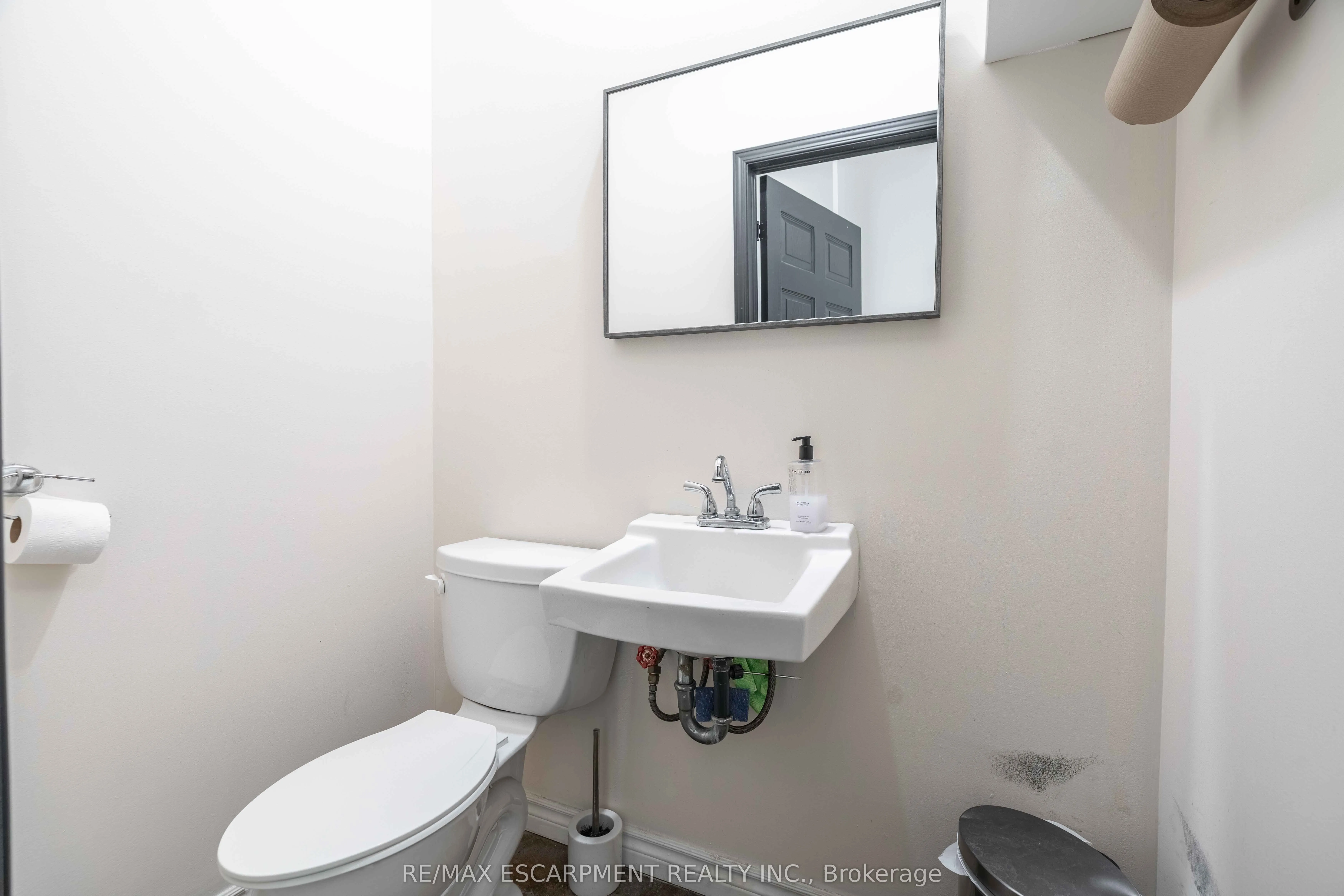 720 Upper James Street, #5