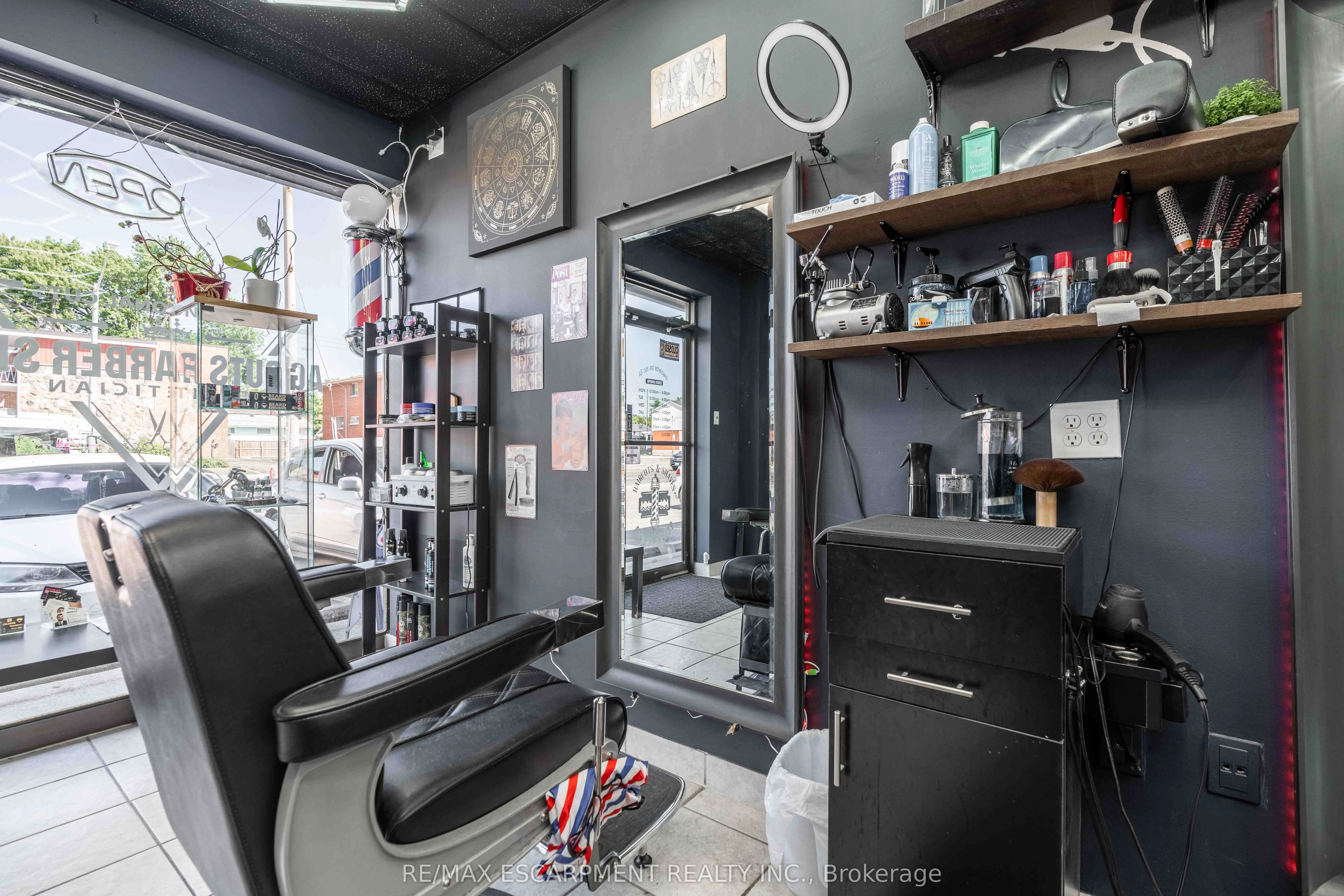 720 Upper James Street, #5