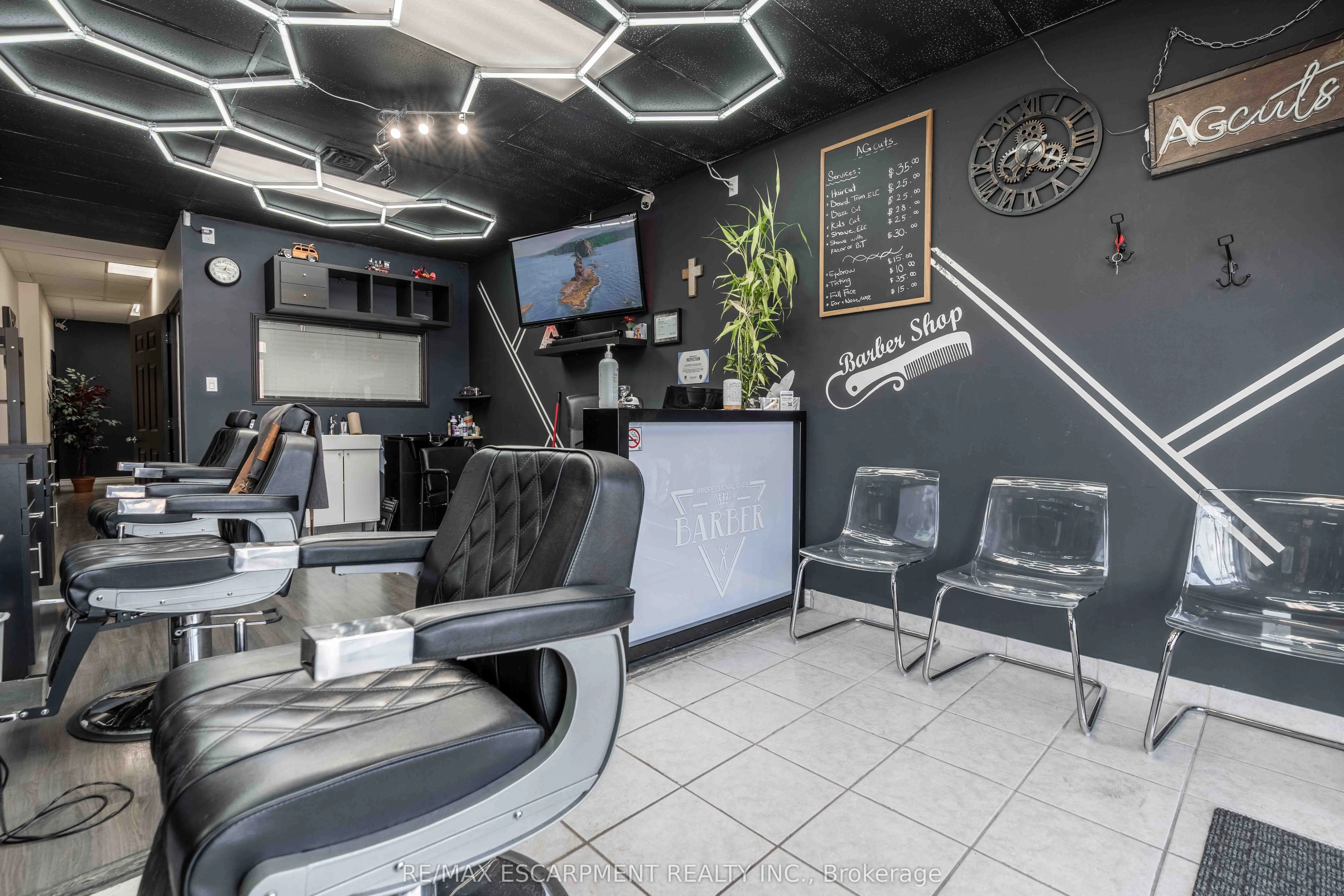 720 Upper James Street, #5
