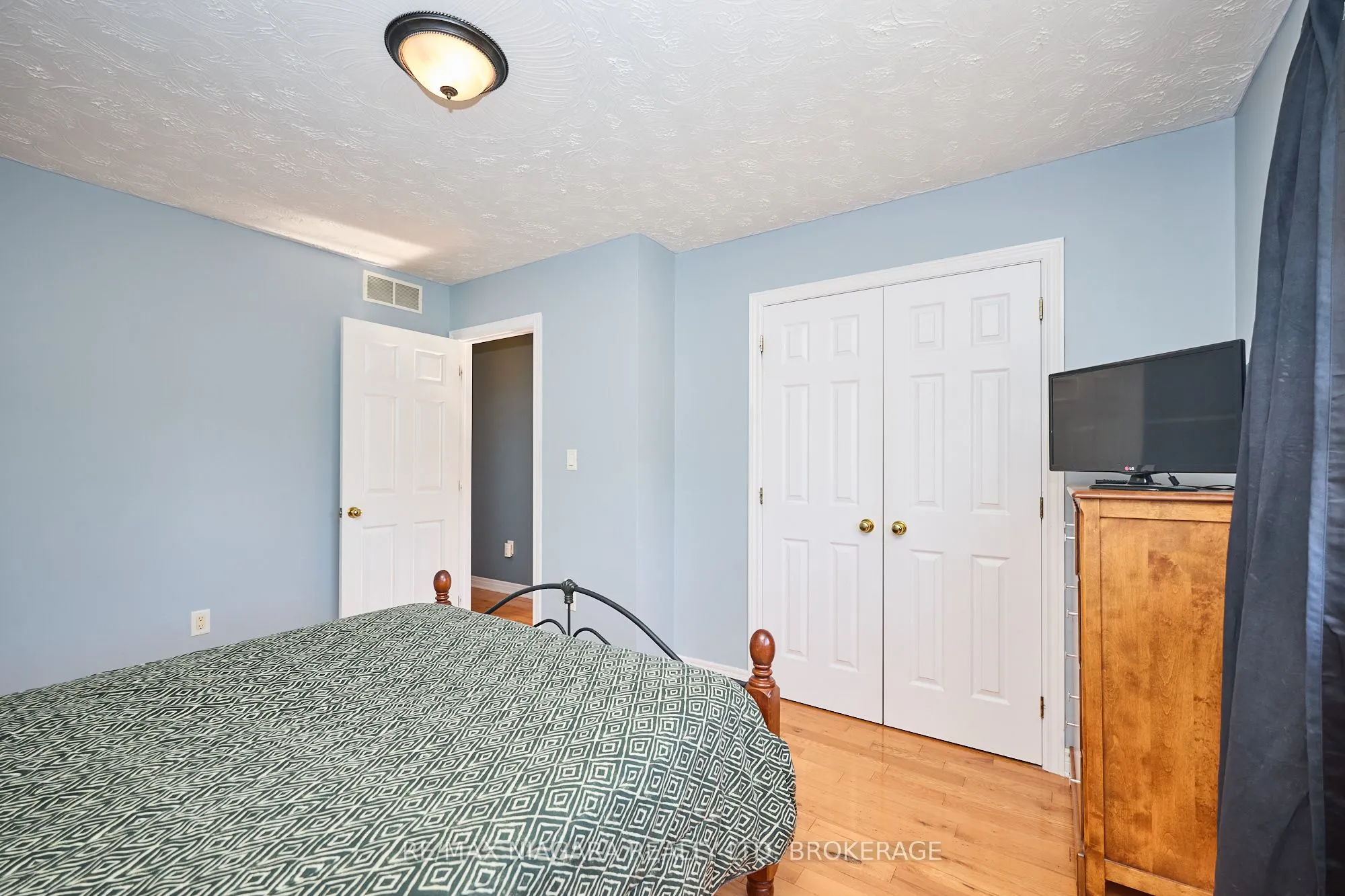 3881 Christina Court