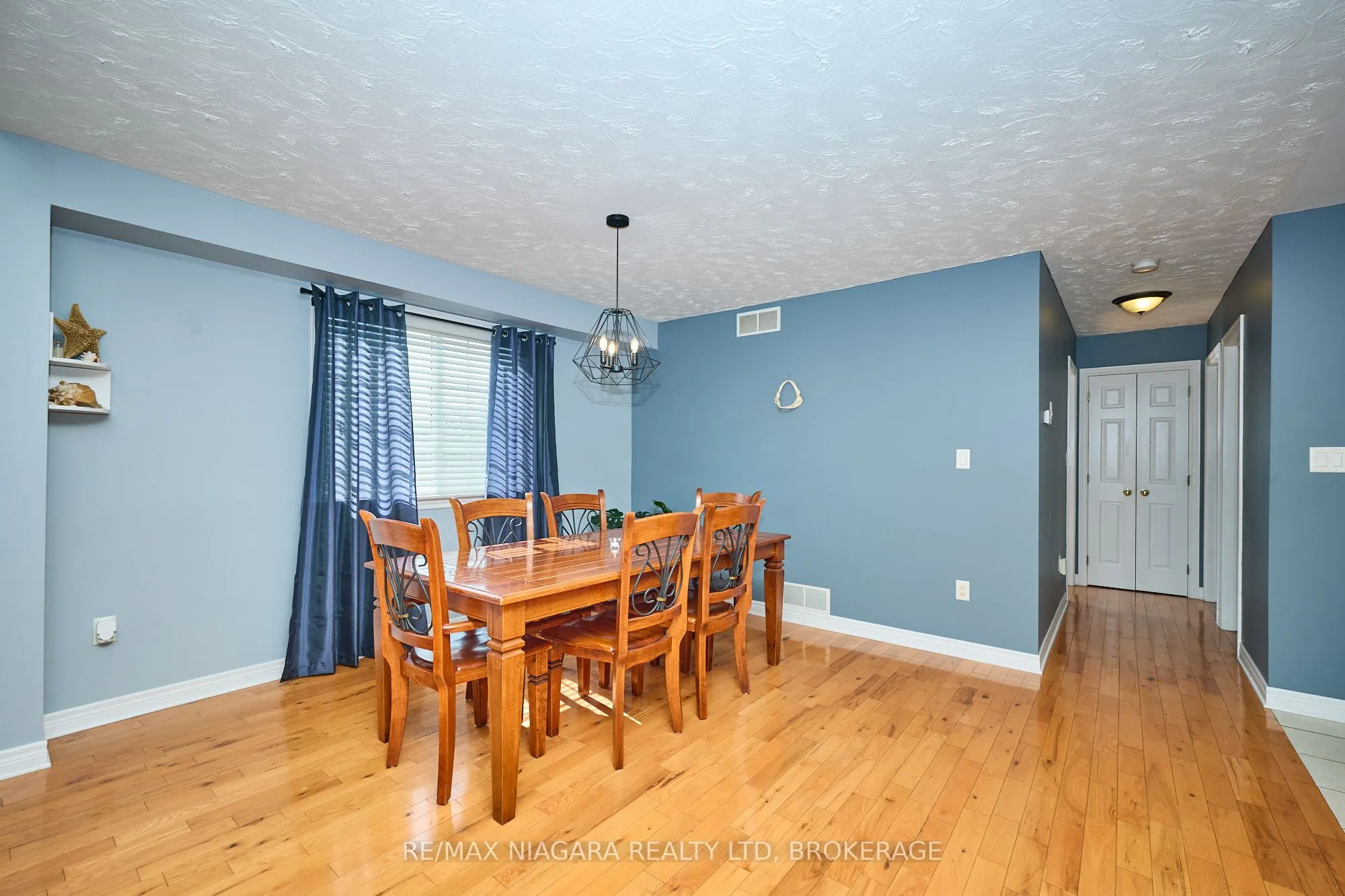 3881 Christina Court