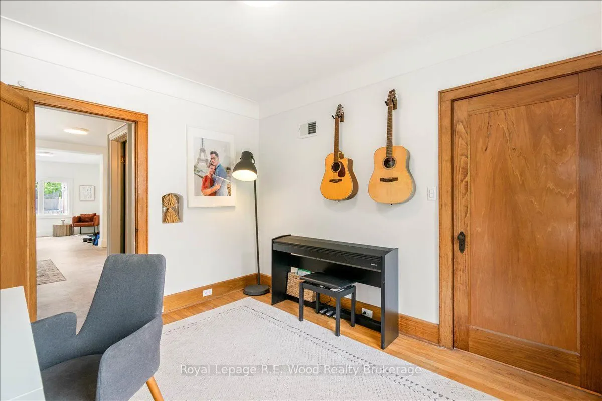 15 Mckenzie Street