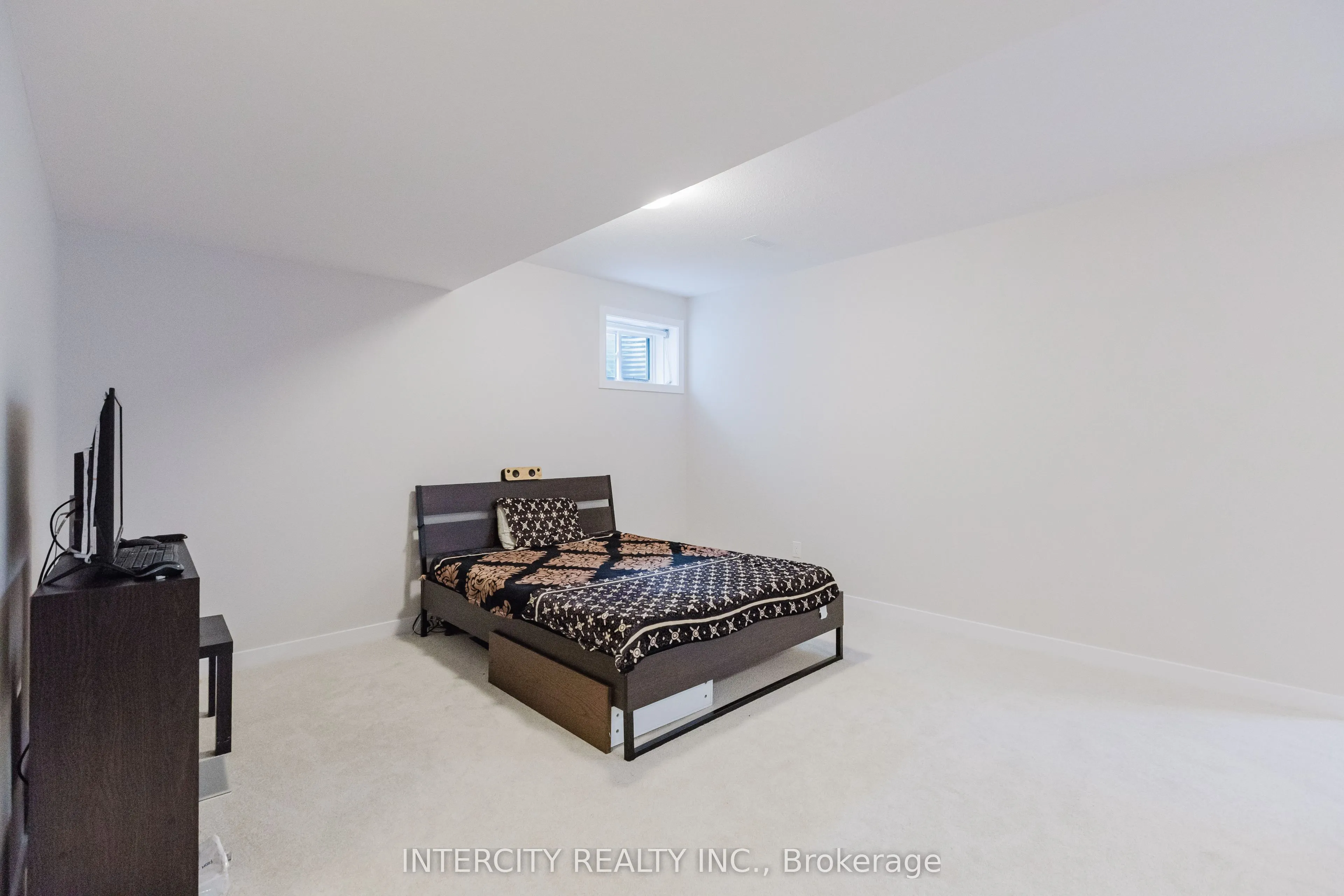 187 Conservancy Drive