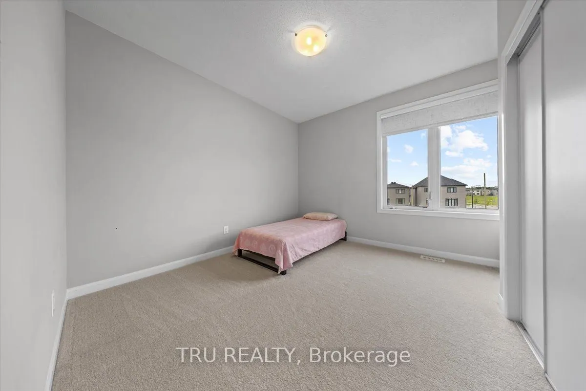 618 Galarneau Way