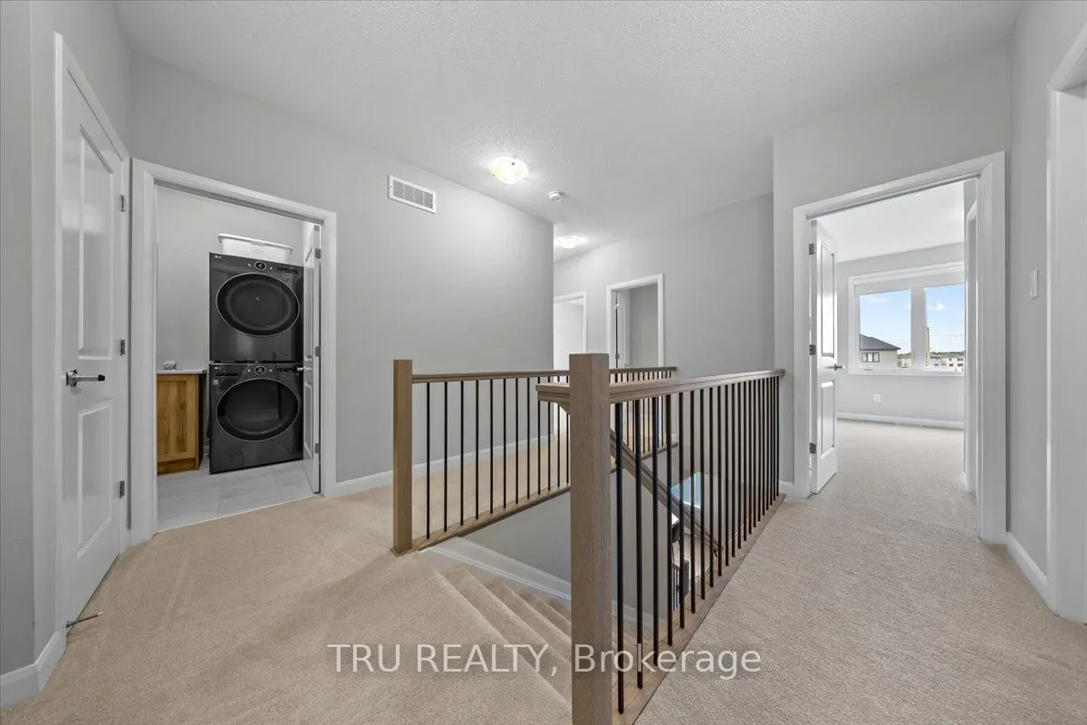 618 Galarneau Way