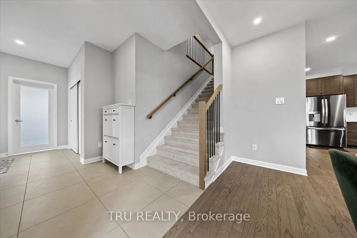 618 Galarneau Way