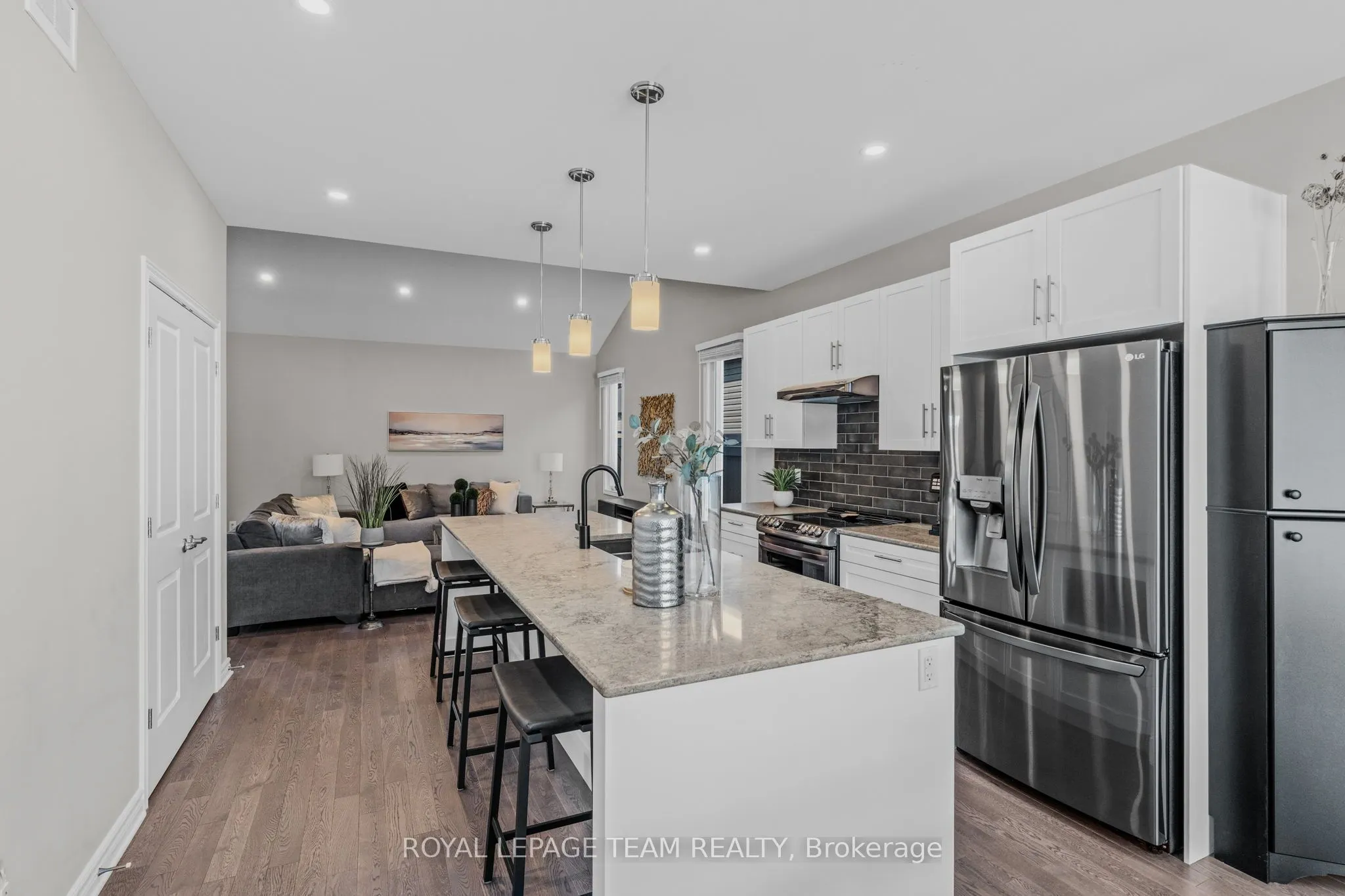 851 Reaume Street