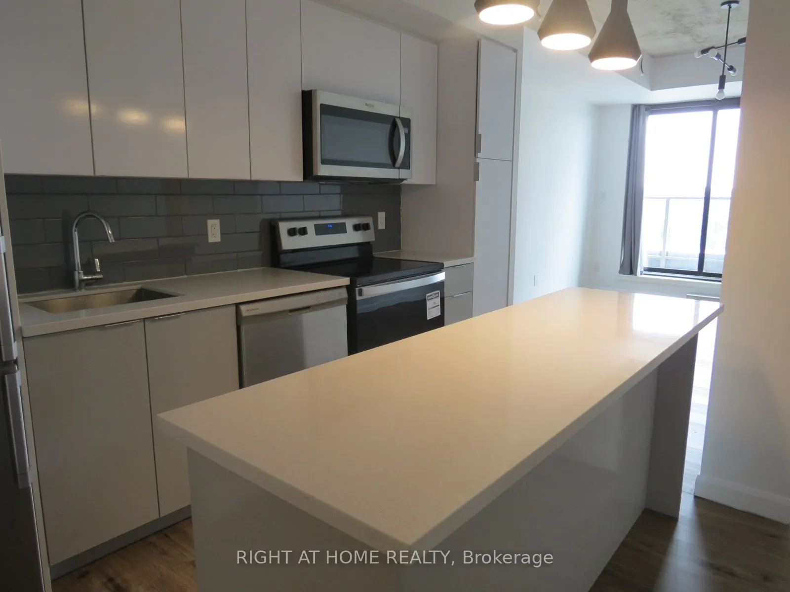 7 Erie Avenue, #704