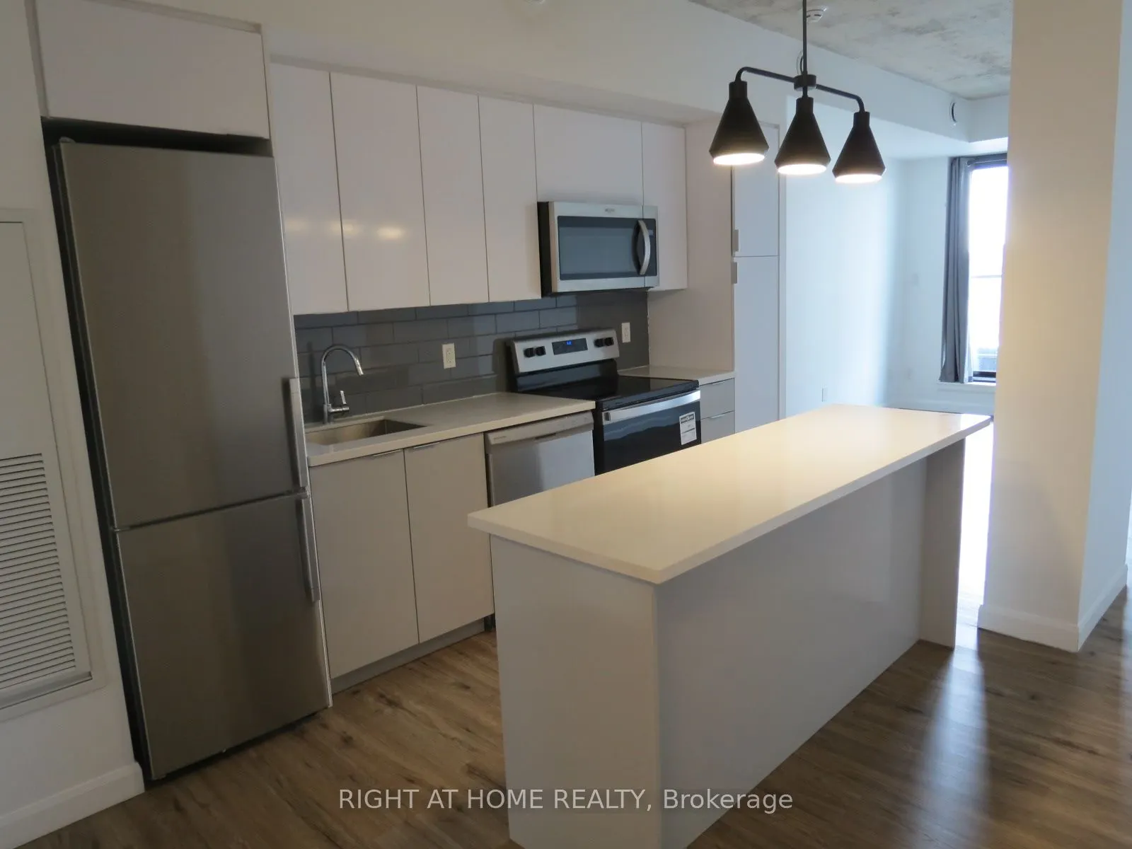 7 Erie Avenue, #704