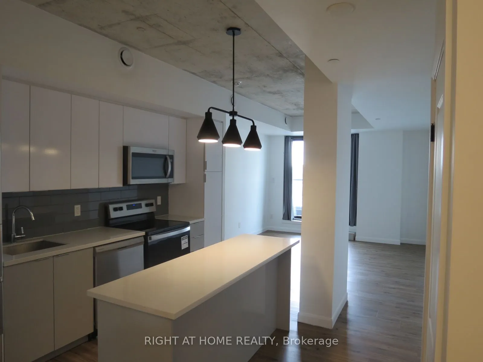 7 Erie Avenue, #704