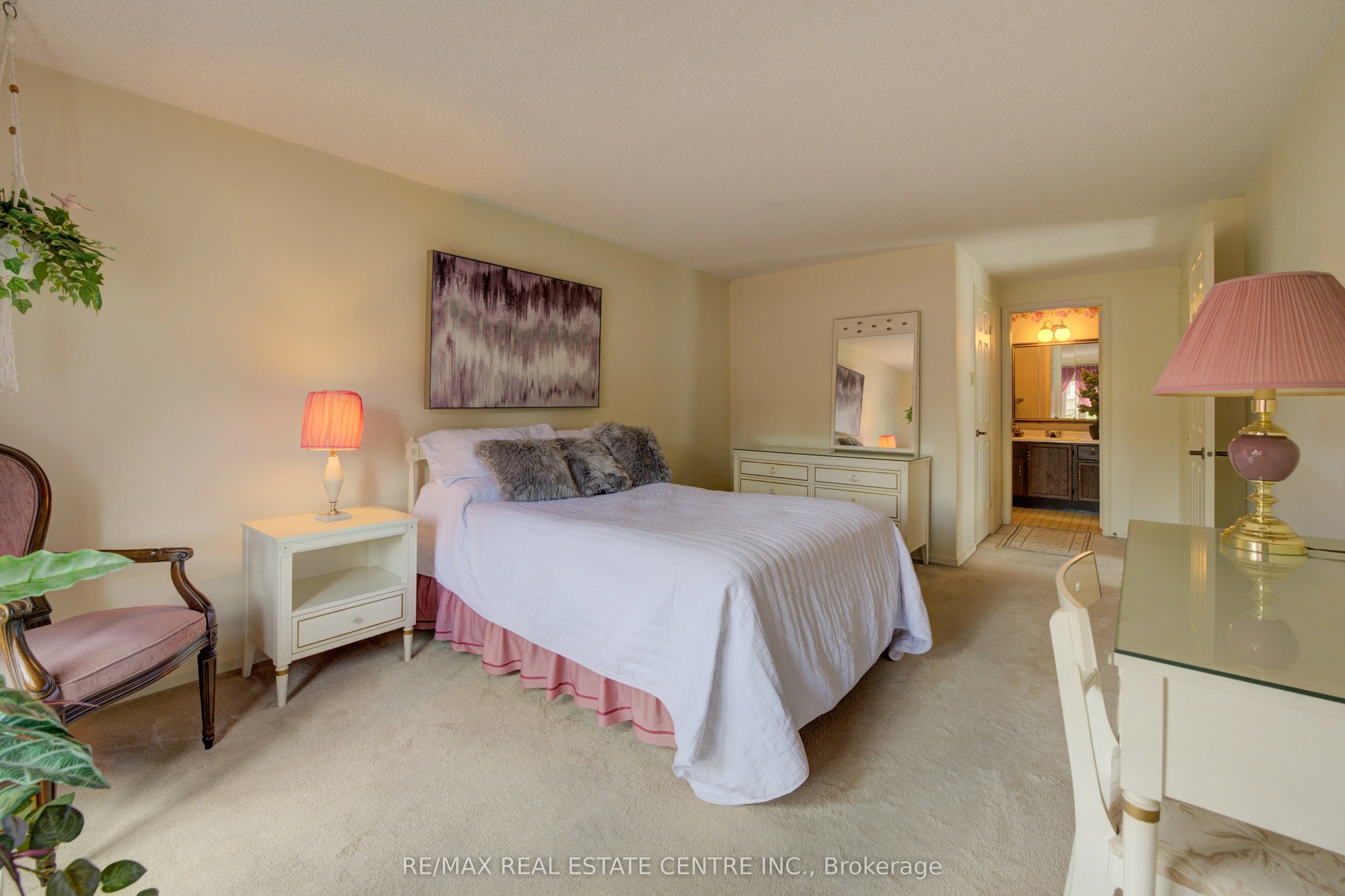 493 Beechwood Drive, #4