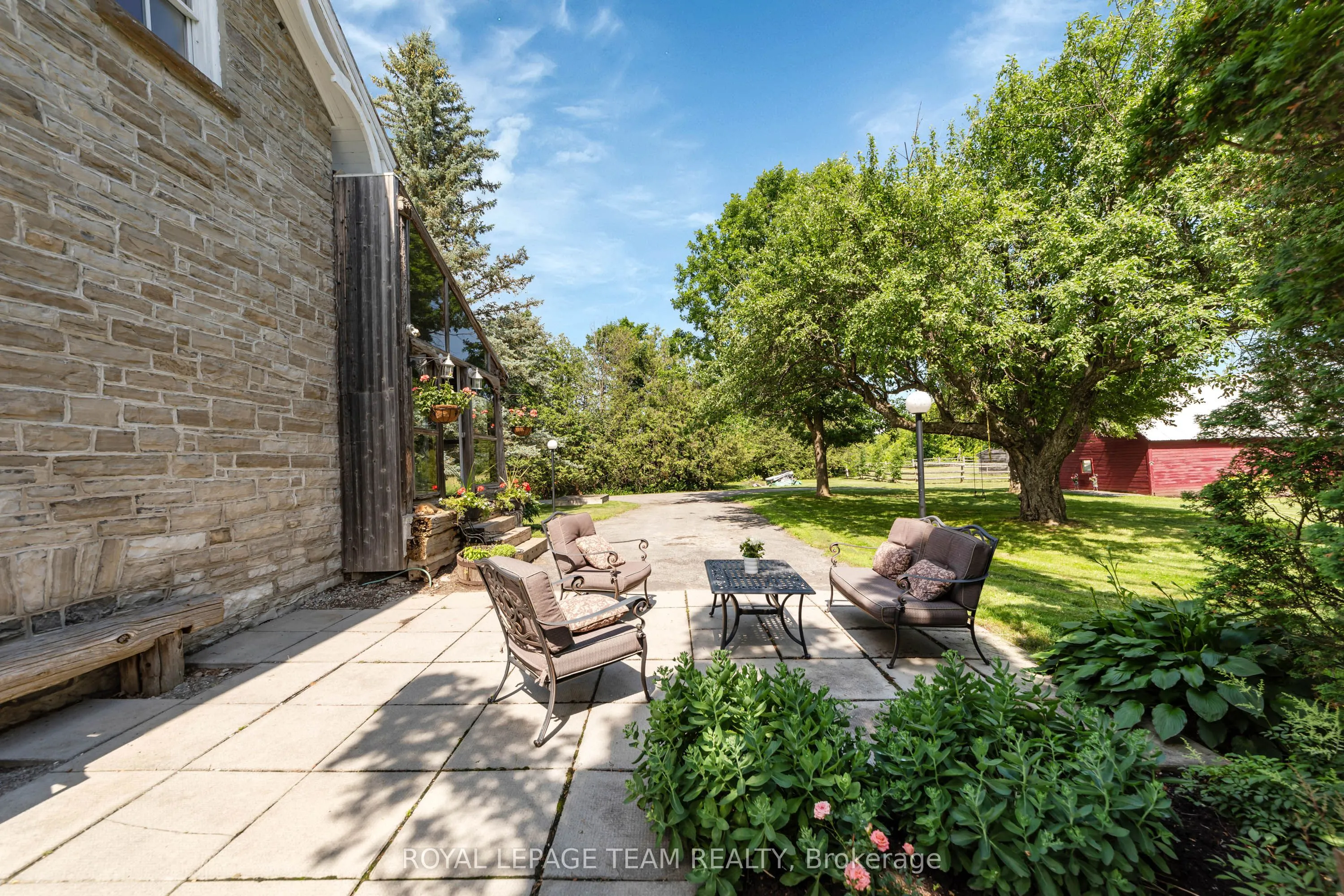 8202 Flewellyn Road