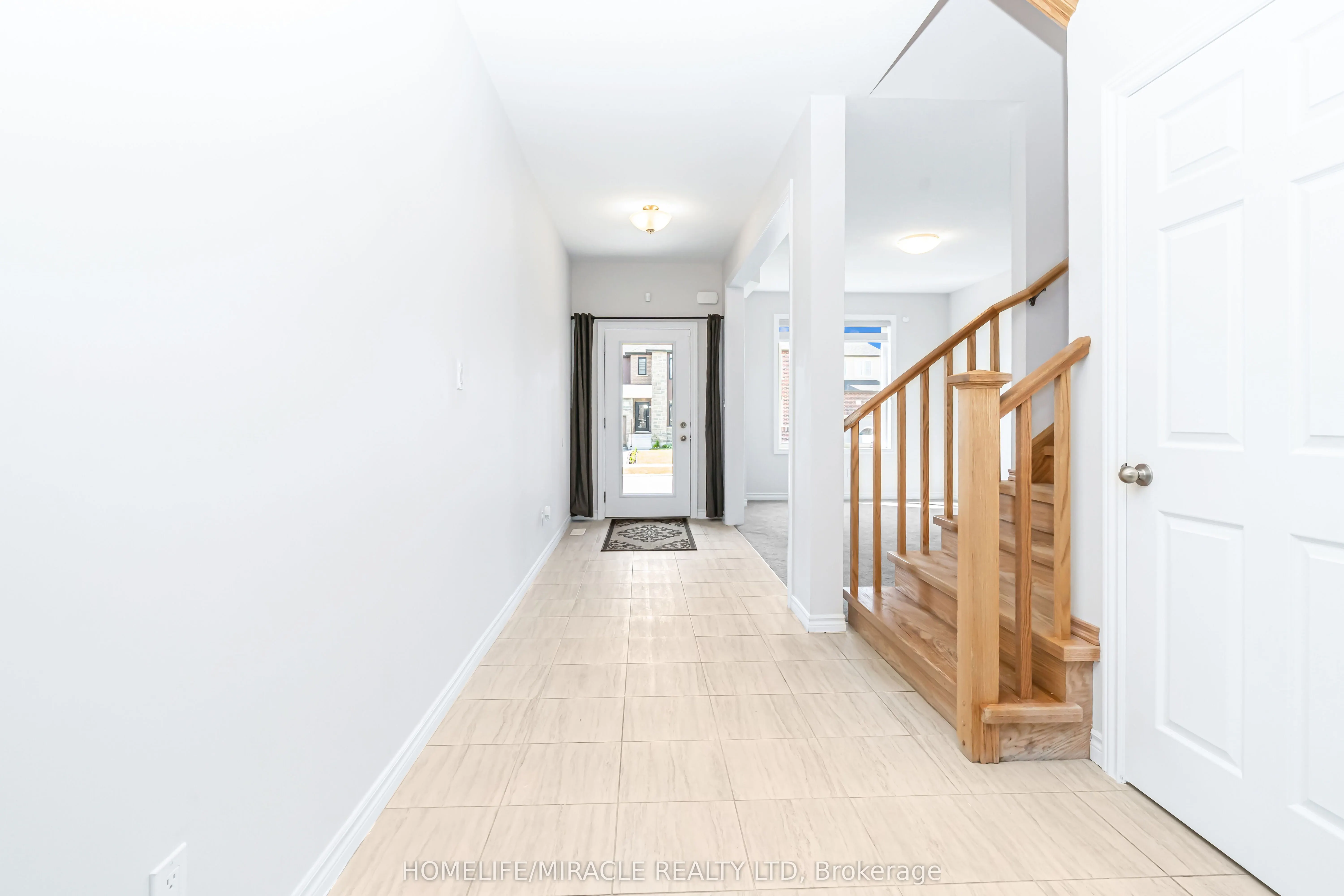 24 Sass Cres Crescent