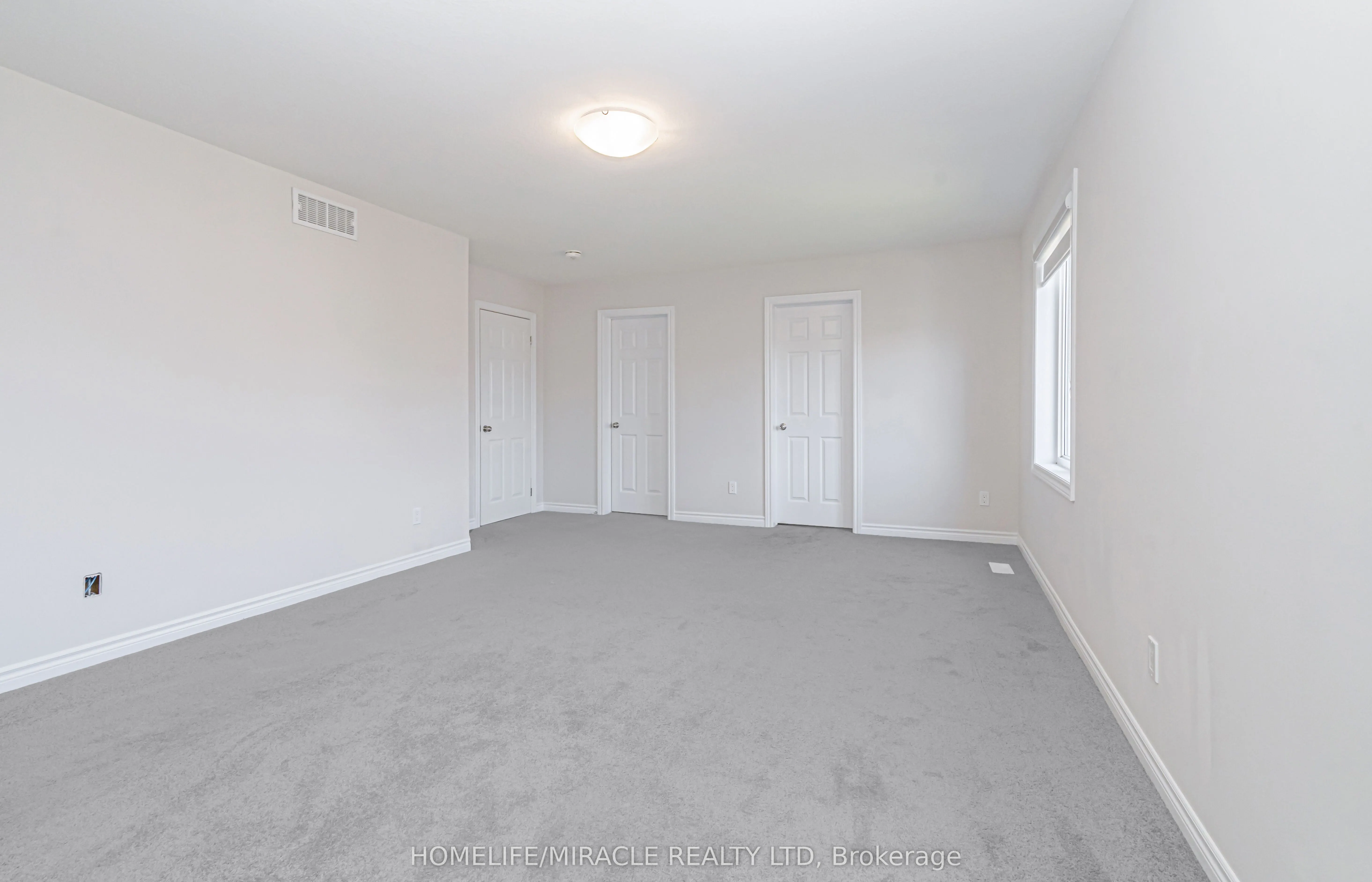 24 Sass Cres Crescent