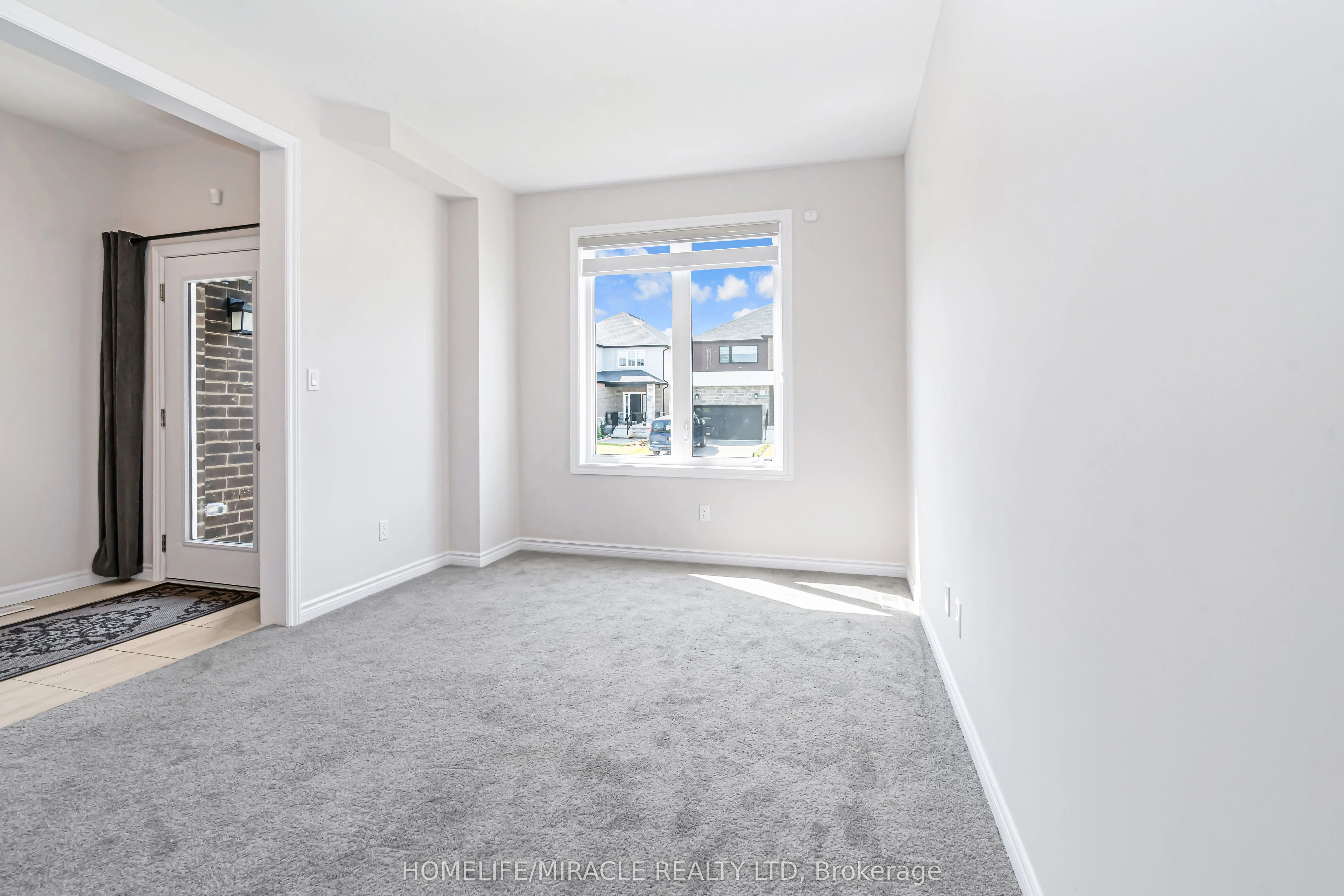 24 Sass Cres Crescent