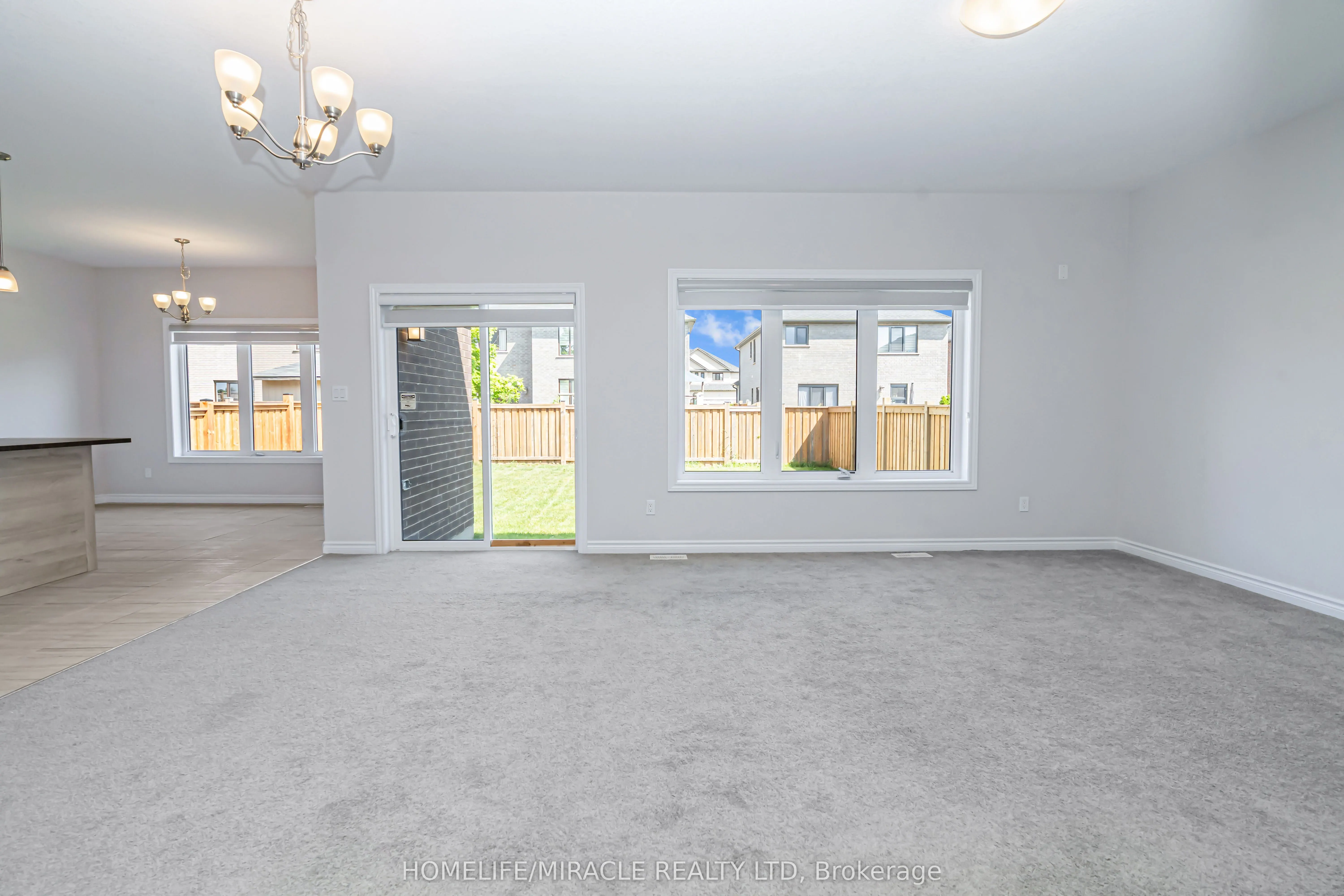 24 Sass Cres Crescent
