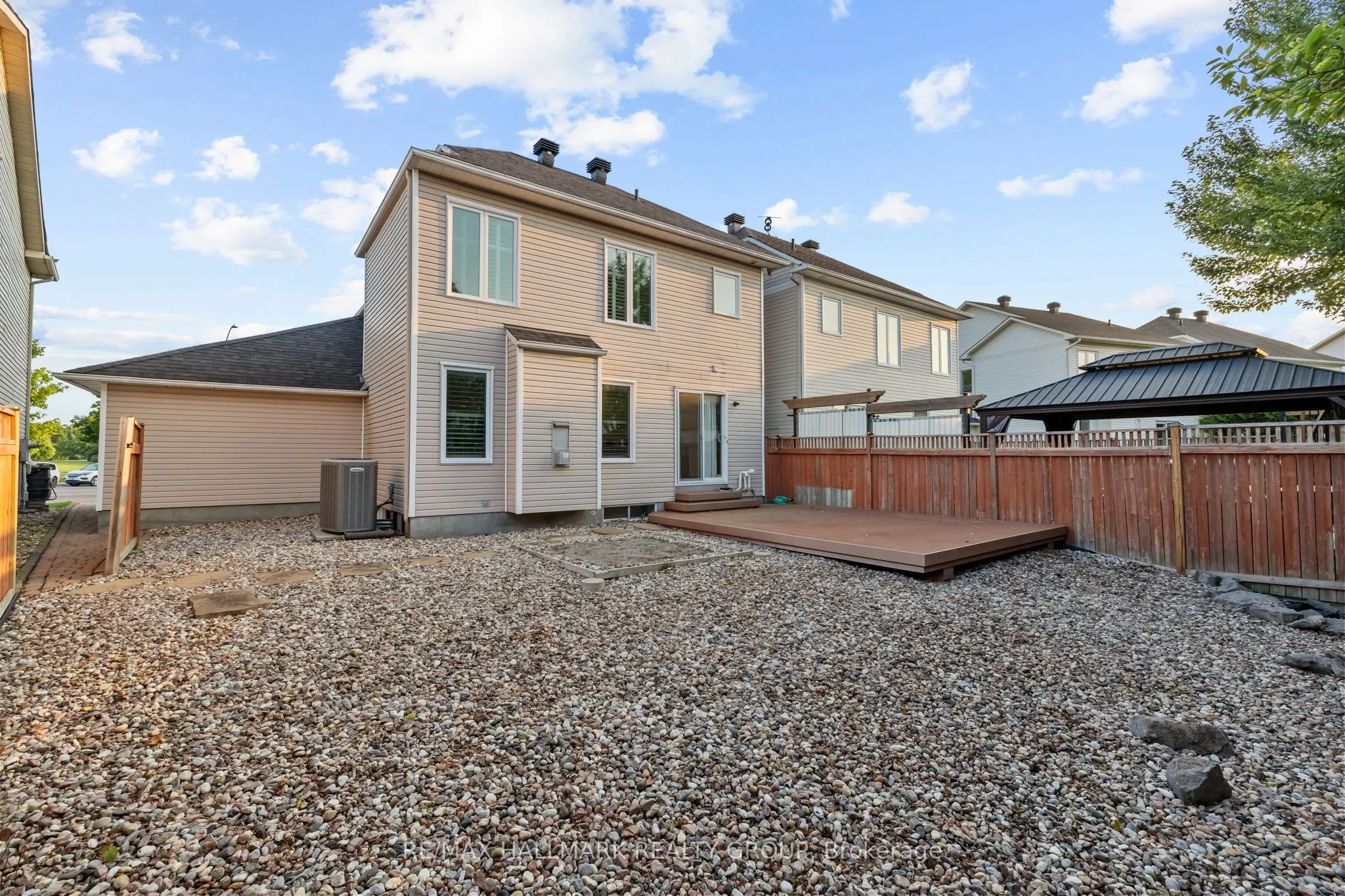 6020 Longleaf Drive