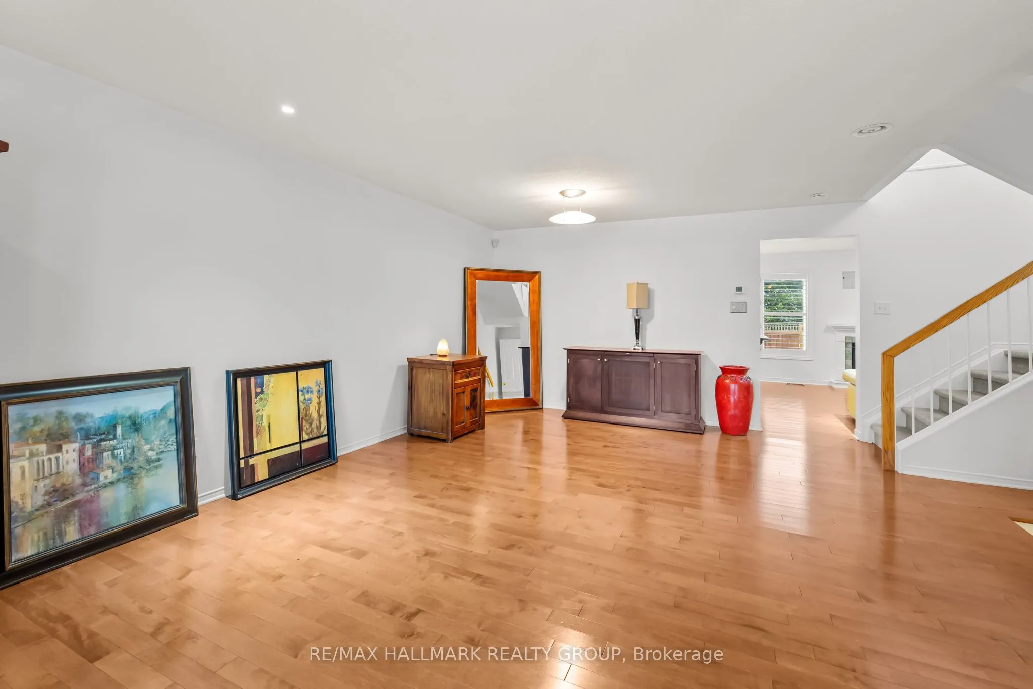 6020 Longleaf Drive