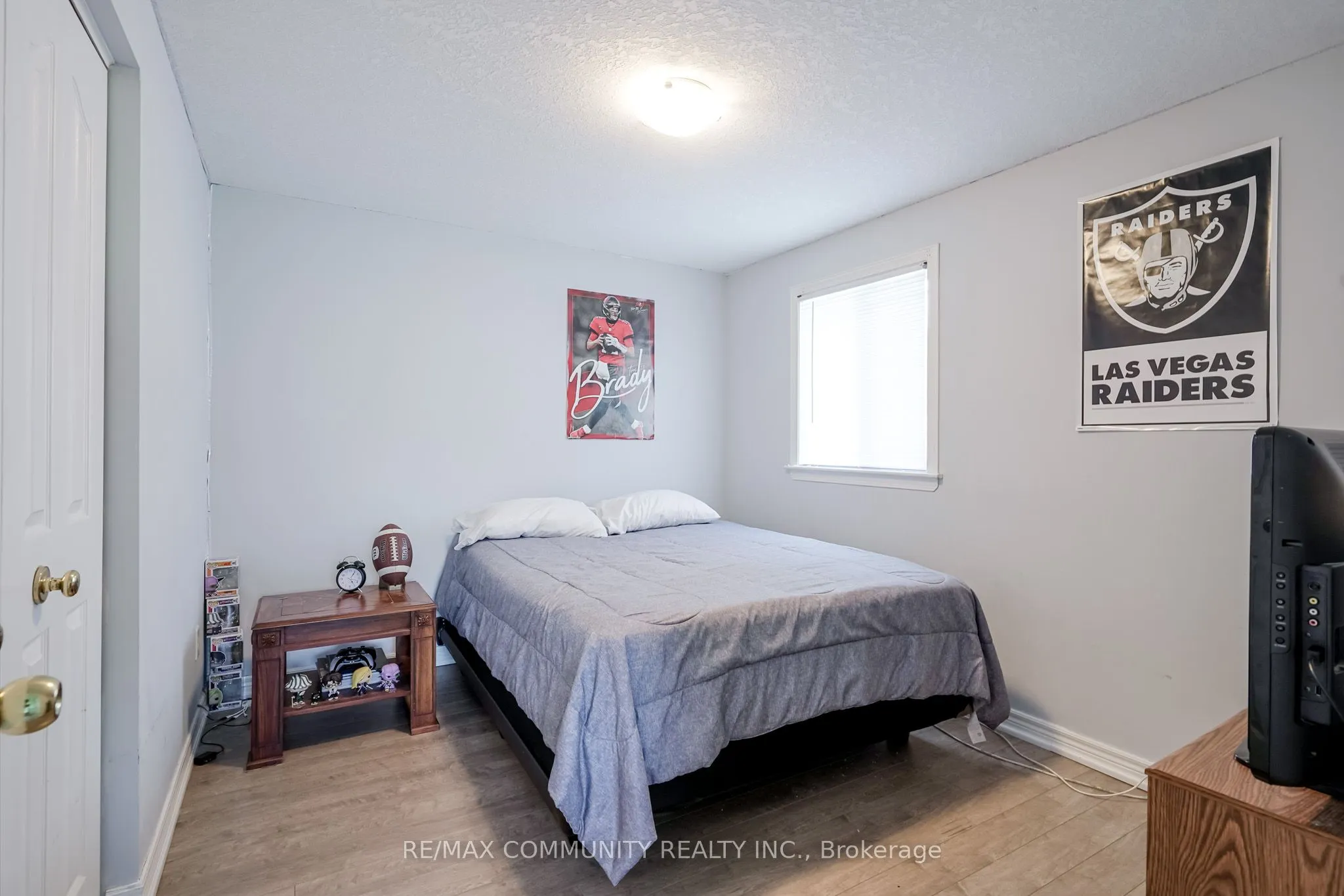 650 Spinnaker Crescent, #Main Level