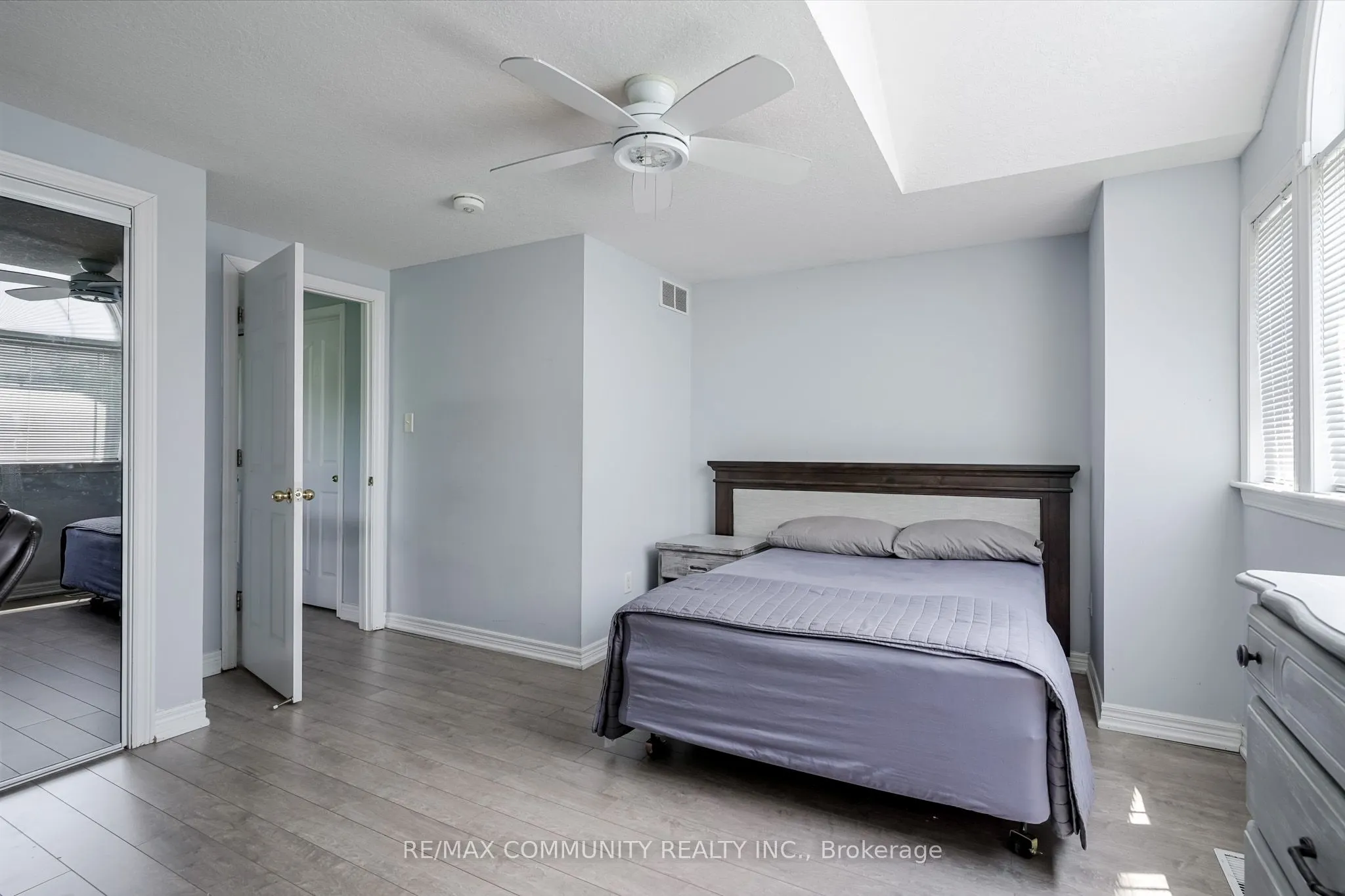 650 Spinnaker Crescent, #Main Level