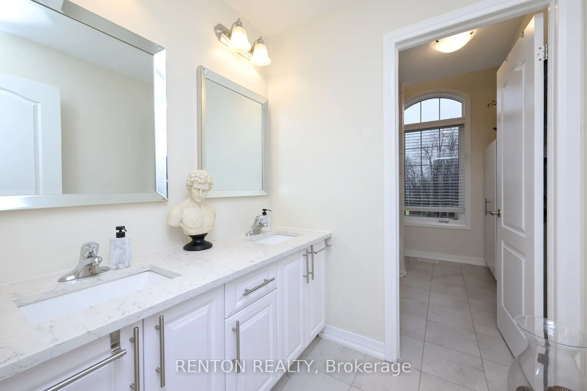 39 Rainey Drive