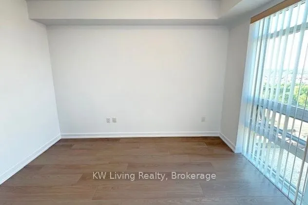 450 Dundas Street E, #1009