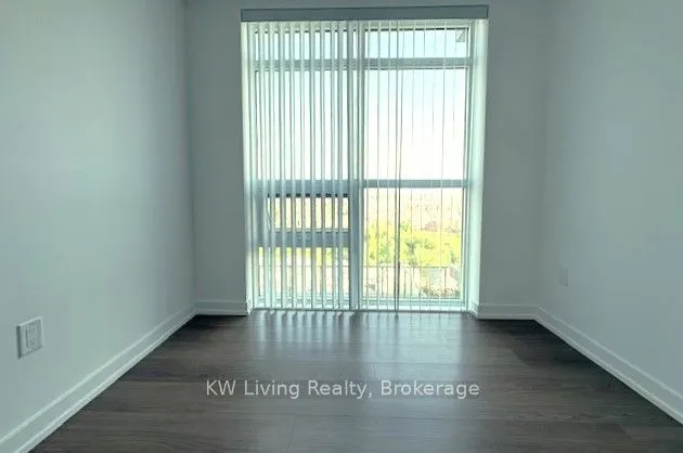 450 Dundas Street E, #1009
